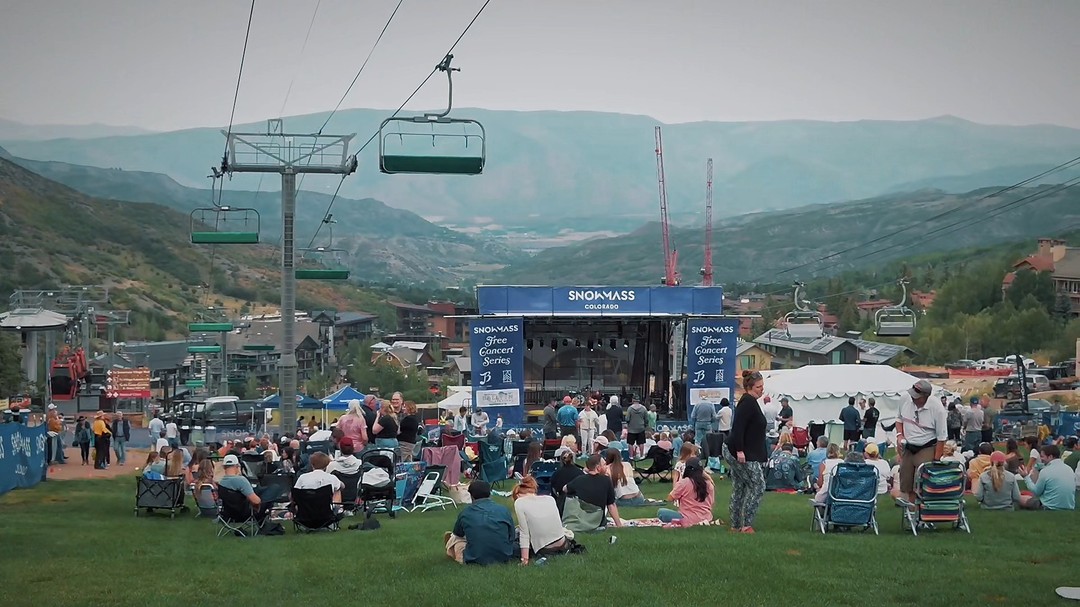 Behind every beat and every spotlight is a crew working hard to make the magic happen!
and a crowd that makes it all worth it.
Relive the energy of the Fanny Hill Concert Series with us! 🎶🔥
#SixProductions #Concerts #AVCompany #Teamwork #GreatTeam #LiveEvents #Staging #Lighting #Audio #OutdoorEvents #ConcertSeries #Productioncomapny #behindthescenes