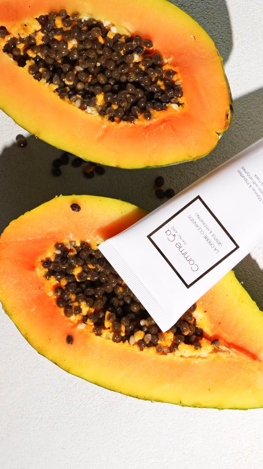 ✨ A ritual of renewal ✨
From the lush balm of La Crème Cleanser to the brightening power of La Vitamine C Powder, the deeply nourishing touch of La Prickly Pear Seed Oil, and the age-defying glow of Le Youth Sérum — each formula is created to bring out the best in your skin.
This beautiful visual story is captured by the creative @kreative_art_photography Celebrating the beauty of nature and the art of skincare.
#CommeCaSkincare #CleanBeauty #LuxurySkincare