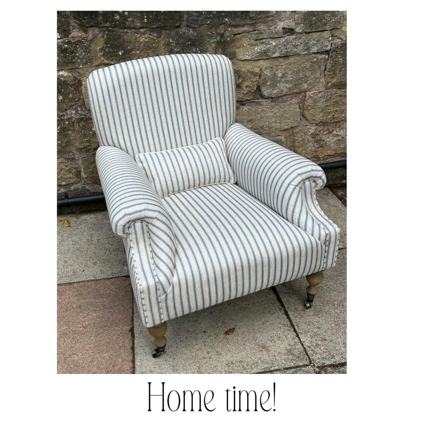 #romanblinds #bespokeupholstery #curtains #blinds #wetherbyupholstery #interiordesign #customupholstery #leedsupholstery #bespokecushions #upholstery #upholsteryfabric #upholsteryshop #upholsteryfabrics #upholsterylife #upholsterydesign #upholsteryworkshop
#upholsteryproject #upholsteryleeds #upholsteryproblems #upholsterylove #upholsteryrepair #upholsteryrepairs #reupholstery #scattercushions #footstools #bespoke#bespokefootstools #bespokeupholstery