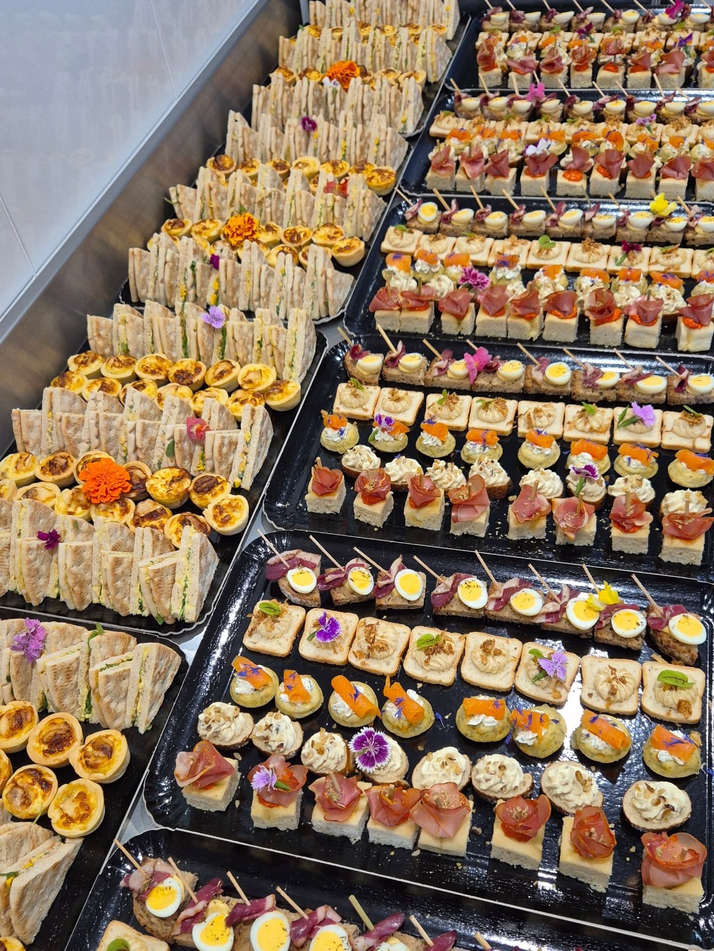 🎊 Inauguration de la salle socio-culturelle de la commune d’Auxon
#traiteur #traiteurentreprise #traiteurmignardise #traiteurtroyes #traiteurevenementiel #traiteuranniversaire #traiteuryonne #traiteurentreprise #traiteurbaptême #traiteurmariage #traiteurvindhonneur #troyesmaville #troyeschampagnemetropole