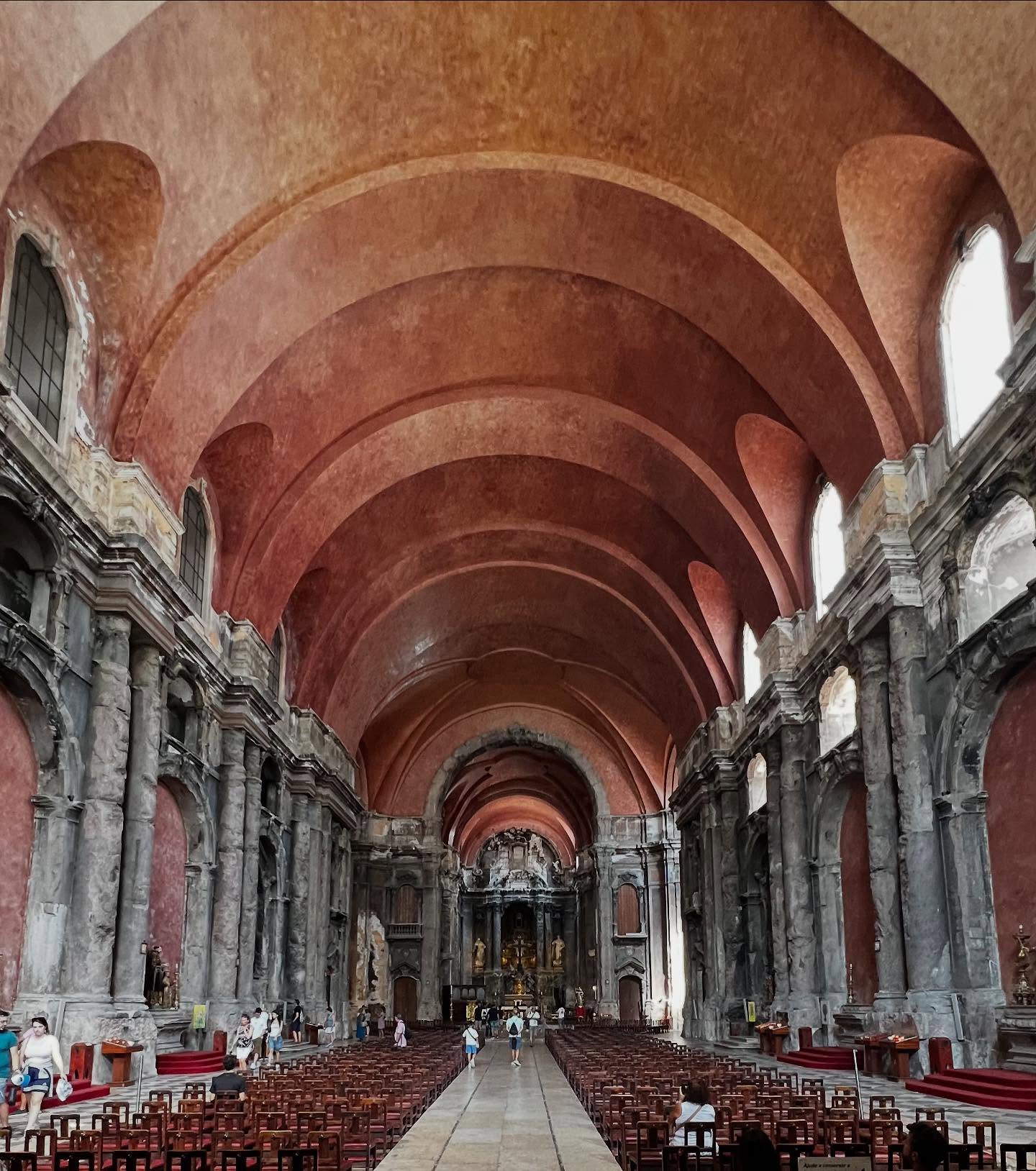 When I walked into São Domingos in Lisbon, it wasn’t the typical scene of another gilded church. There was no line up outside, it was almost empty inside. I was stunned, trying to take in the walls and piece together what had happened. There were no grand decorations for my eyes to marvel at. Instead, it felt as though I was walking through ruins. This church has lived through it all… the earthquake of 1531, the great quake of 1755 with its tsunami and fire, and then another fire in 1959. And yet, the sacristy remained. A part of it survived when everything else fell. The scars were never hidden. The blackened stone and fractured walls were left as they are, because some wounds are meant to be remembered.
After walking around the interior my husband and I were stunned into silence. We took a seat in the pew and continued in quiet reflection. After a moment, tears began streaming down my cheeks as I tried to put words to what I was feeling. At that very same moment, my husband also choked up, and with tears in his eyes turned to me and expressed exactly what was in my heart.
São Domingos is proof. No matter the quakes, the fire, the ruins… something always remains. Just like us. We weather heartbreak, upheaval and loss, but at the core there is a place untouched. Call it faith, soul, spirit… it cannot be broken.
In this church, we felt more reverence than in almost any other. It was a visible and visceral reminder that the sanctuary has always been within.
#lisbon #saodomingos #churchruins #sacredspaces #soultravel #spiritualawakening #innerlight #faithandresilience #enduringlight #spiritualreflection #sacredlesson #sacredarchitecture #spiritualgrowth