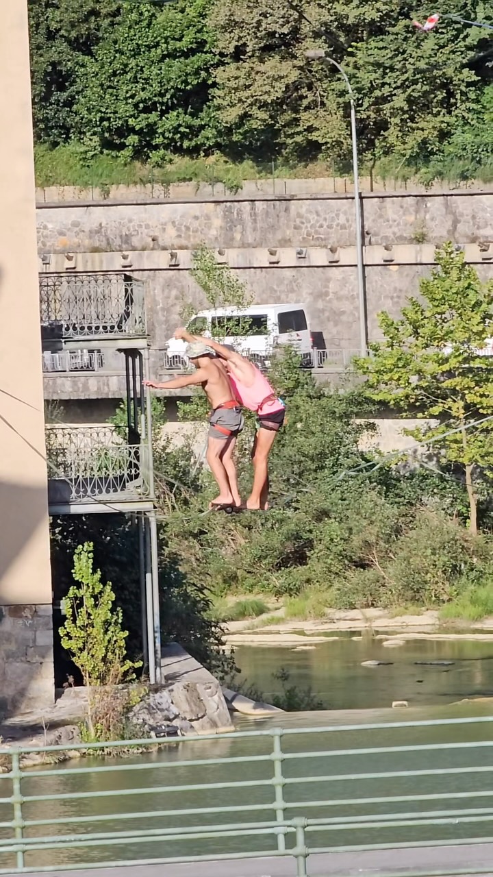 Todavía se preguntan como lo aguantaron
Tomy ❤️ Sora
Tandem Part I