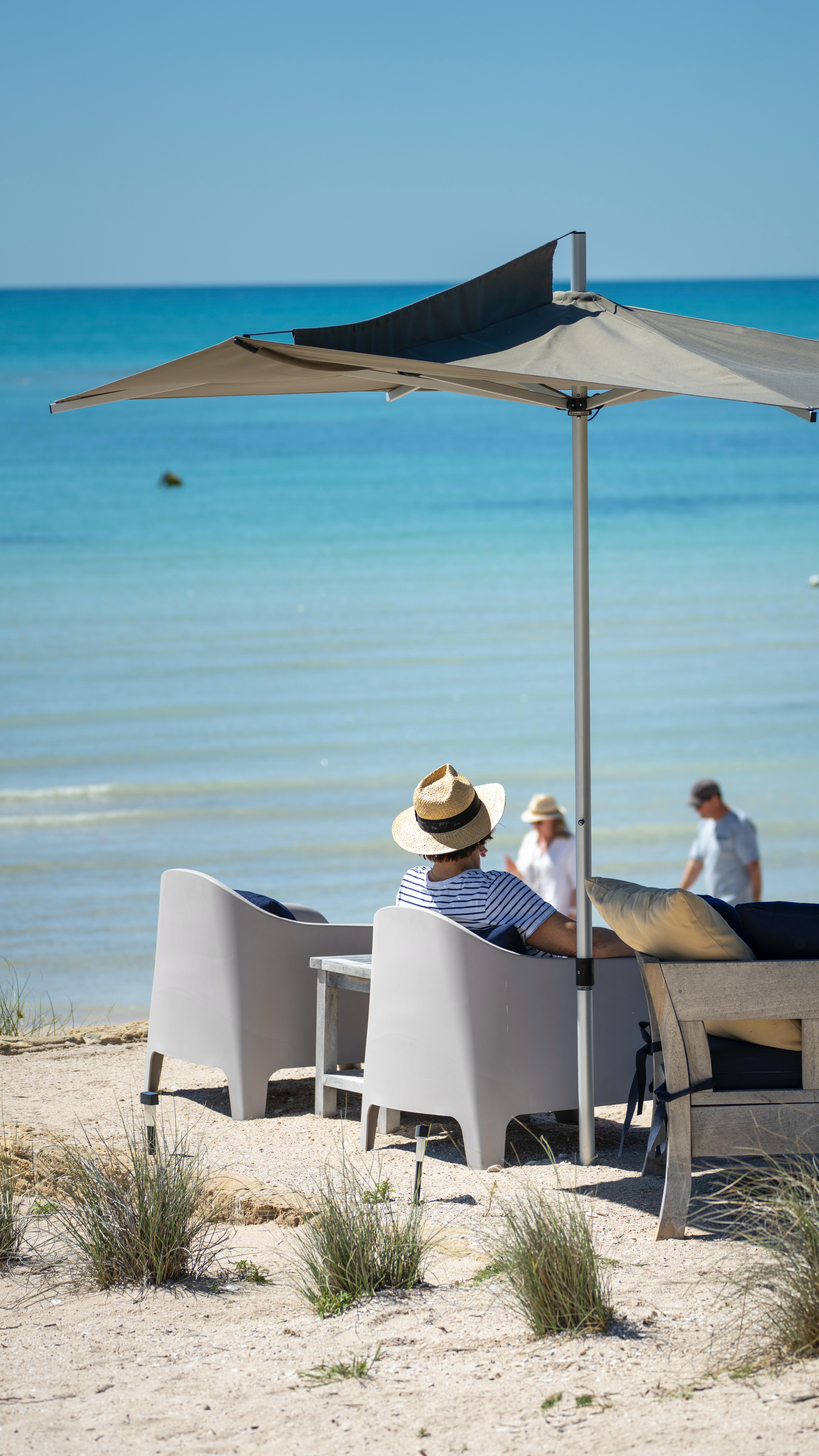 From scenic boat transfers and a gourmet BBQ lunch to gin tastings, a 4WD safari, and the breathtaking sunset 600ft above the Indian Ocean — this was truly a once-in-a-lifetime experience.
Here’s the highlight reel you’ve all been waiting for. Relive the magic with us, and if you missed out this year, make sure Dirk Hartog is on your 2026 bucket list.
📷 @gascoynemedia @scottplume @jydeeleo