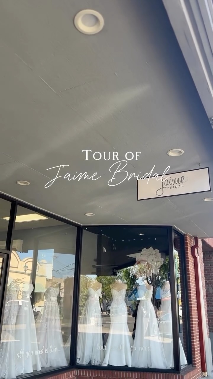 ✨ Welcome to J’aime Bridal ✨ Take a tour of our beautiful salon designed for every bride to feel special while finding the dress. From champagne to stunning mirrors that make every moment unforgettable, the perfect space for saying “yes” to the dress. 💍👰♀️
Appointments are available now, and we can’t wait to celebrate this exciting chapter with you! 🥂 Book your bridal experience through the link in our bio today. ✨ #booknow #jaimebridal #downtownpleasanton
