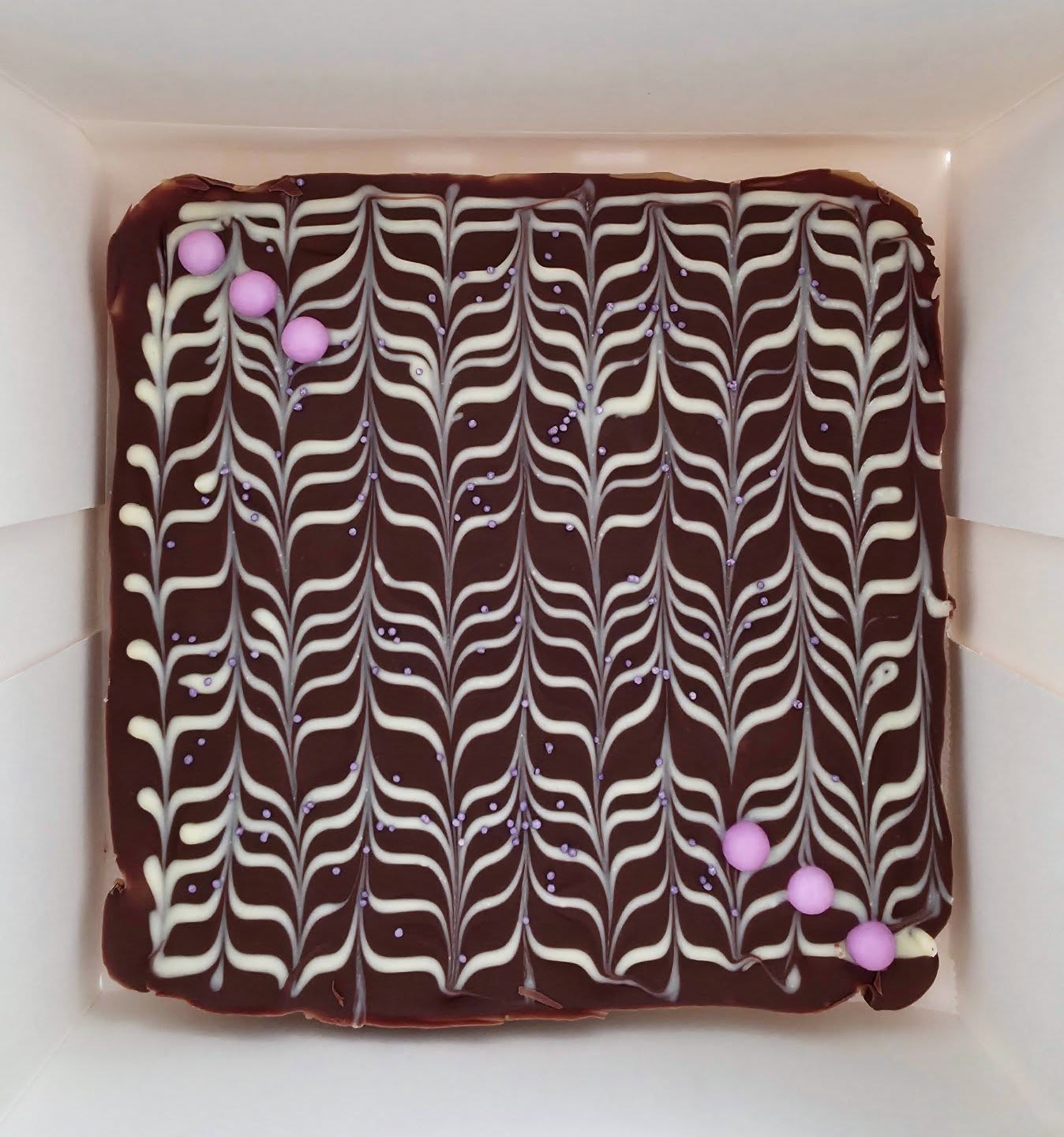 Weekend's favourite 🤎 #millionaireshortbread
.
.
.
.
.
.
#bakery #baker #dessert #strijen #hoekschewaard