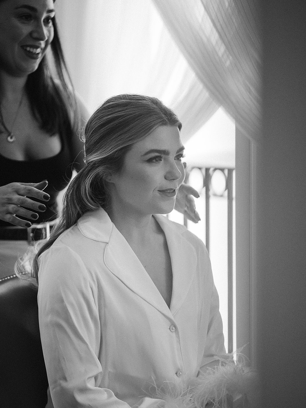 Your wedding morning sets the tone for the whole day - you want it to be joyful, calm and completely stress free - and that’s where we come in 😉
A detailed timetable means everything is planned to perfection, with more than enough time to have photos, bubbles and get dressed, allows you to completely relax and unwind before the big celebrations begin!
You don’t need to worry about a thing - we’ve got you ✨
Photos
1 & 4. @stephaniegreenweddings
2. @leeallison.co
3. @thecandidweddingphotographer