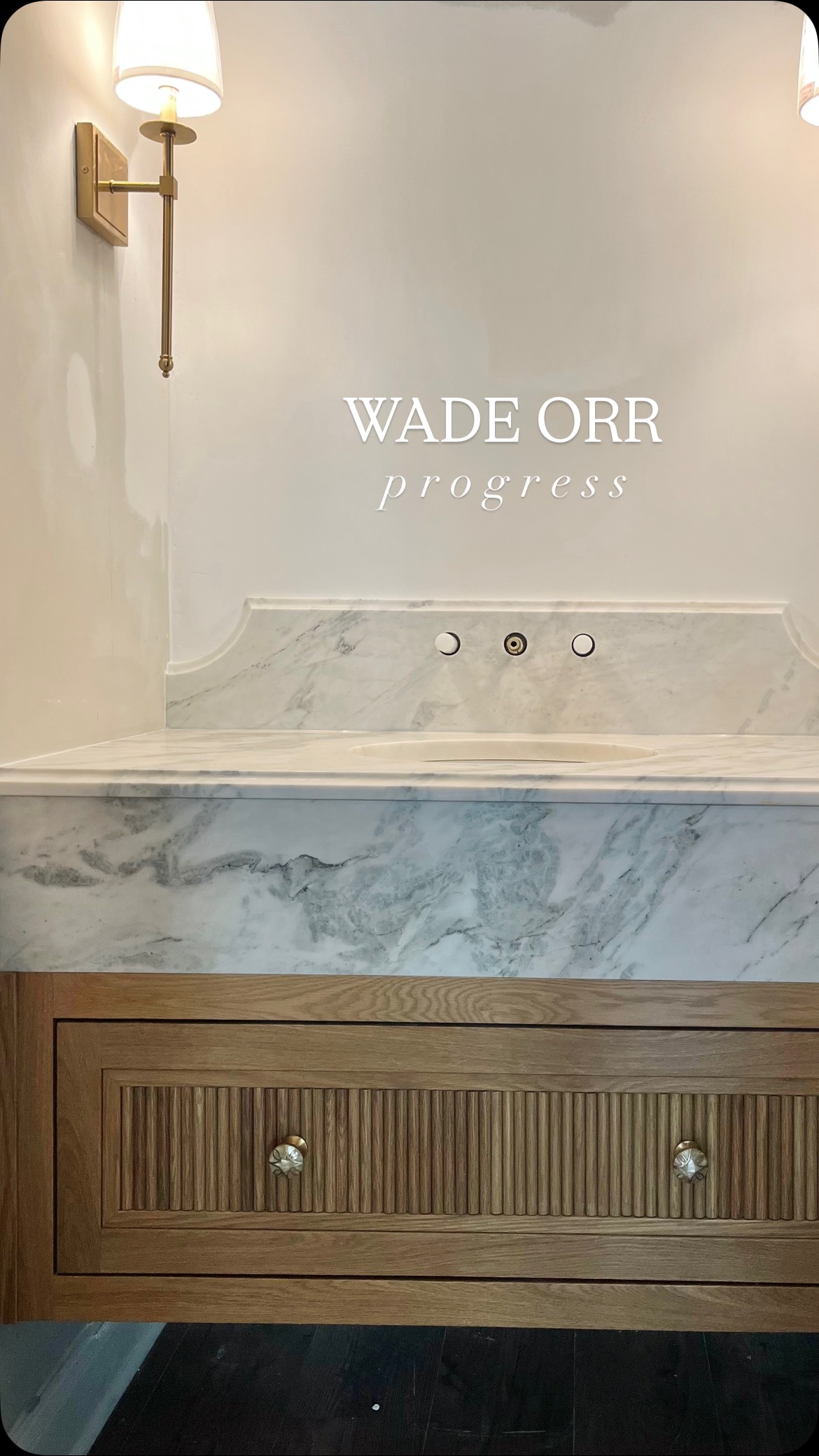 Counting down to wallpaper install day 🤤😍 but my oh my, this vanity deserves its own ✨M O M E N T ✨
Work @theprimelifegroup
Design @peachyhomeco
#powderbath #bathroominspo #bathroomdesign #bathdesign #bathroominspiration #bathroomgoals #bathroomideas #bathroomremodel #bathroomreno #bathroomvanity #vanitydesign #bathroominterior #bathroomdesigns #interiorbathroom #interiordesign #customcabinetry #floatingvanity #designlovers #cabinetrydesign #cabinetry