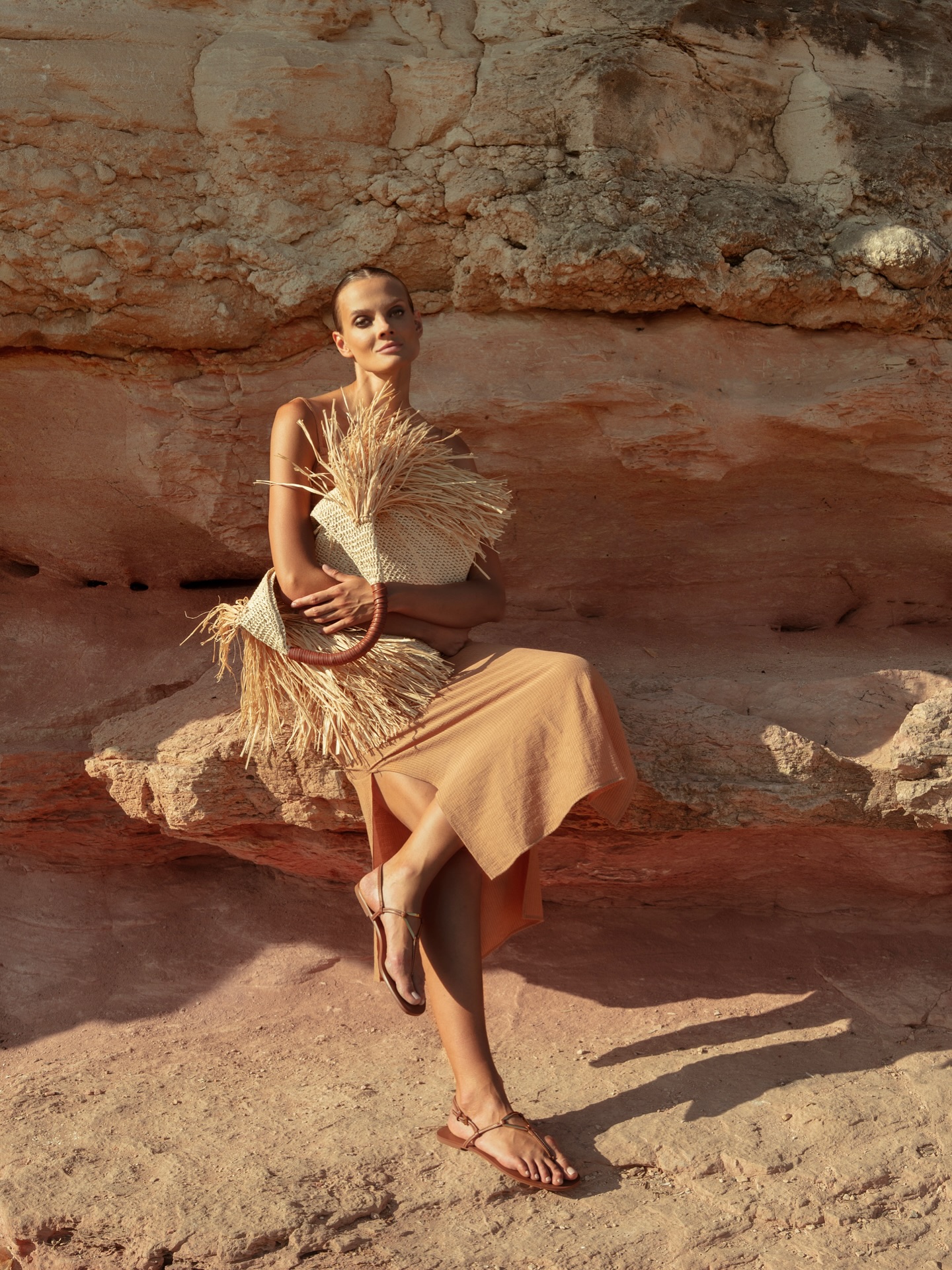 Photography Production for Asmara
Production: One Monday Studio
Post Production: One Monday Studio
Content & Social Media: One Monday Studio
- - - - - - - - - - - - - - - - - - - - -
info@onemonday-studio.com