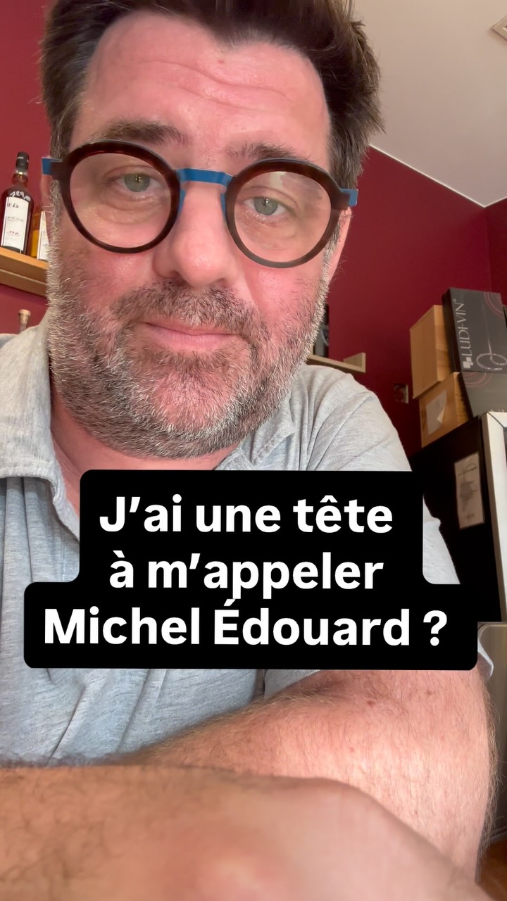 Pas de foire aux vins chez @cavavincannes
Mais des pépites à partir de 7€
Vins de copains et grand crus
Champagnes de vignerons.
#cannes #marcheforville #caviste
#wine #winelover #winestagram