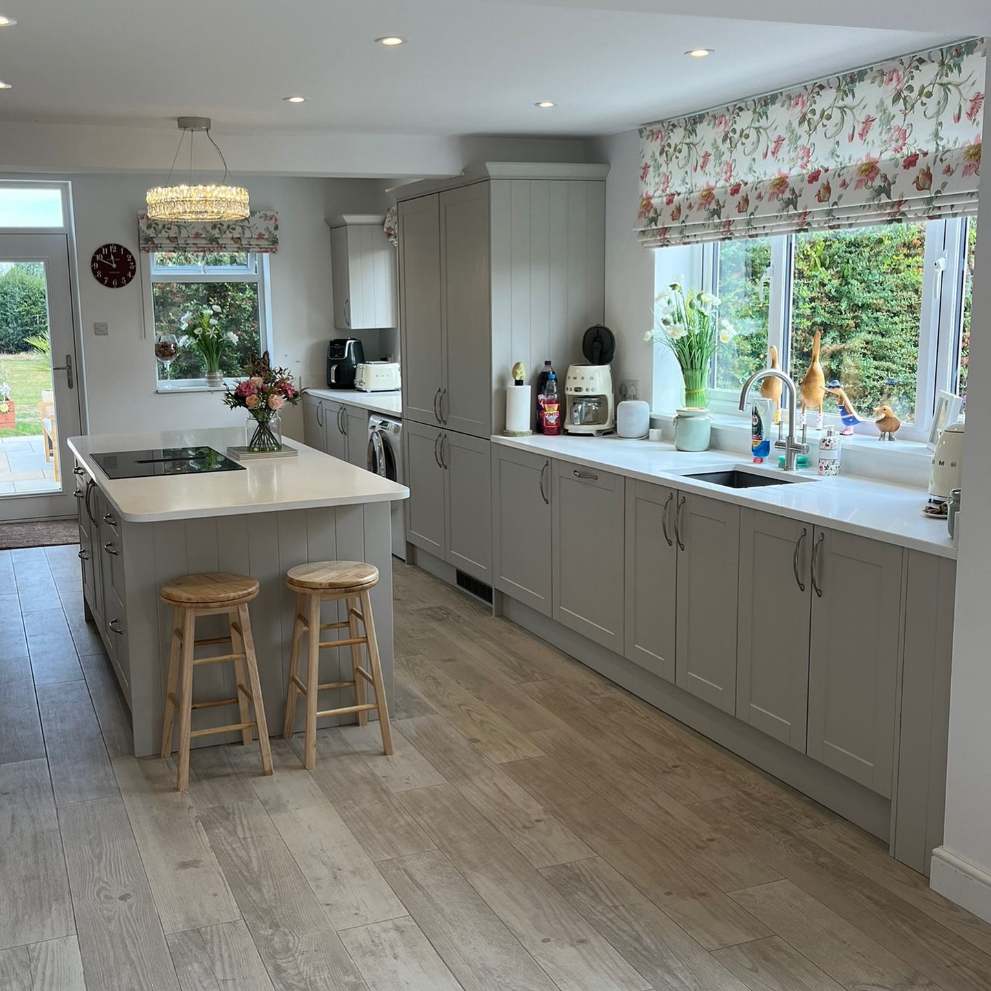 A kitchen renovation we’ve just finished.
Get in touch with us today, we’re a Shrewsbury based builders!
•
•
•
•
#CMBuildingServices #ShrewsburyBuilders #ShropshireConstruction #HomeRenovationUK #HouseExtensions #PropertyRefurbishment
#NewBuildHomes #ReliableBuilders #LocalTradesmen #ShrewsburyHomes #BuildingDreams
#RenovateYourHome #HomelmprovementUK #brashireBusiness #TrustedBuilders #ConstructionExperts #HouseTransformation
#QualityCraftsmanship #UKBuilders #ShropshireLife #shrewsburybuilder #shropshire #shrewsbury
CM Building Services Shrewsbury builders
Shropshire construction
Home renovations Shrewsbury
Extensions and conversions in Shrewsbury
Local builder Shropshire
•
www.carlmorrisbuildingservices.co.uk