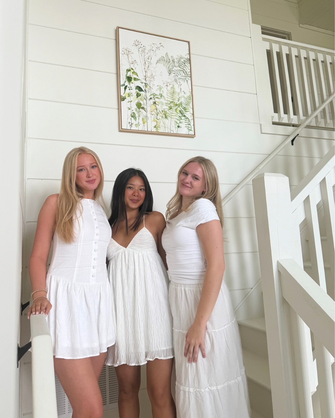 It’s callbacks day, and we’re just a short while away from meeting our new Siglets!! Our seniors shared what they cherish most about this group, and we can’t wait for our new girls to experience the same🤍