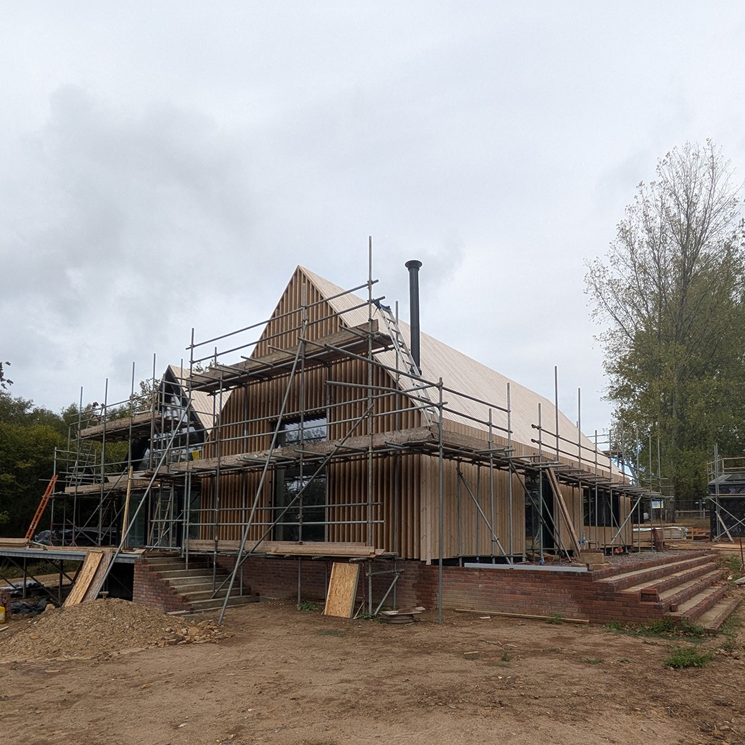 Wadhurst / Work in Progress - Luxury Countryside House
Timber Cladding... Ongoing! πͺ πͺ΅
Architects @theisandkhan
Timber @russwooduk
#construction #architecture #architect #newbuild #luxury #house #granddesigns #newbuildhouse #modernhouse #onsite #progress #contractor #contemporaryarchitecture #residentialarchitecture #eastsussex #summer #countryside #nature