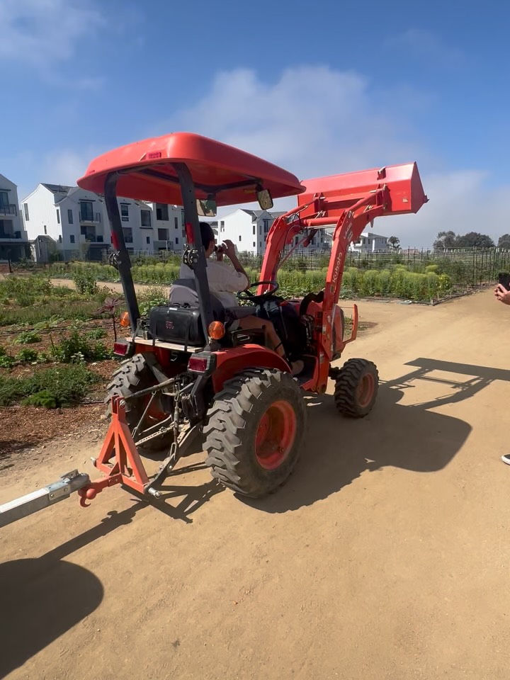 Our first social of the season was WAY too much fun at Fox Point Farms! The cutest animals, nicest staff, and tastiest food ever! We can’t wait for what we have planned the rest of the year! 🐐 🐖 🐄