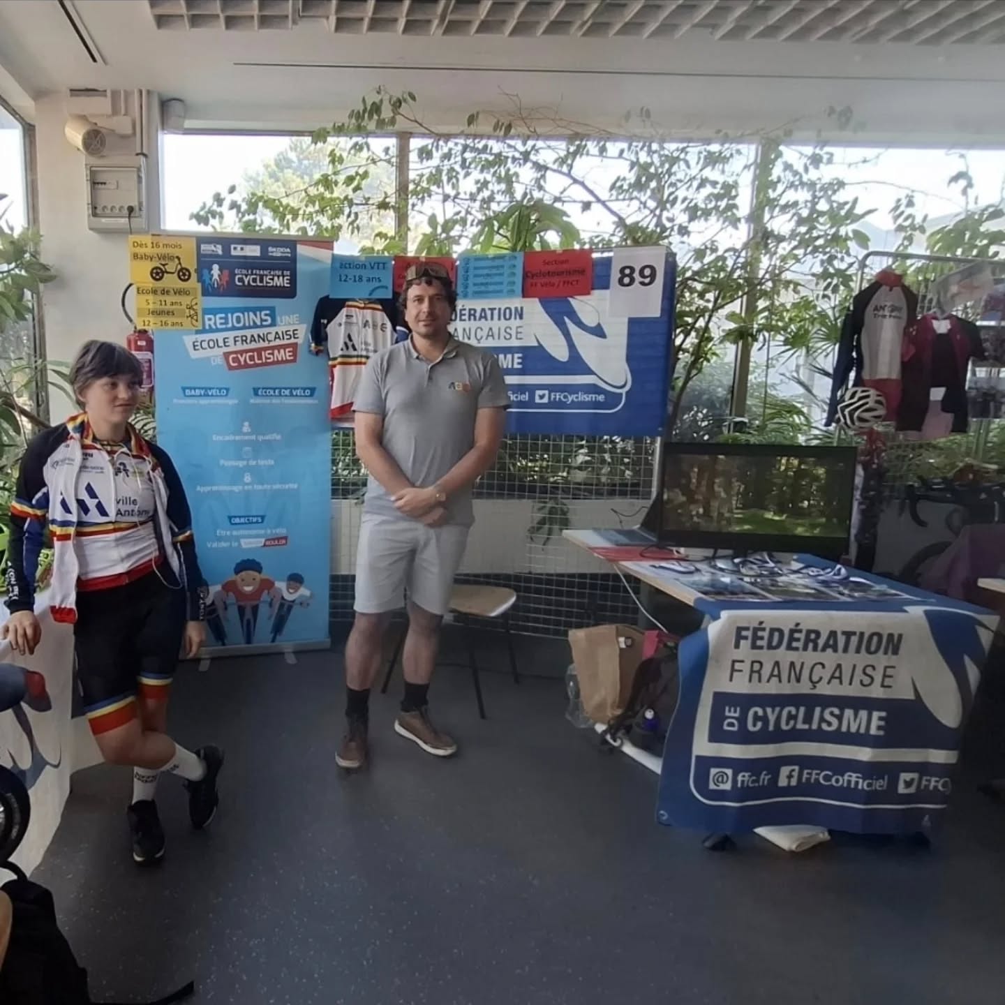 #ABCforumdesassociations 🟦🟨🟥
Nous vous attendons toute la journée au Forum des Associations au Centre André Malraux à Antony.