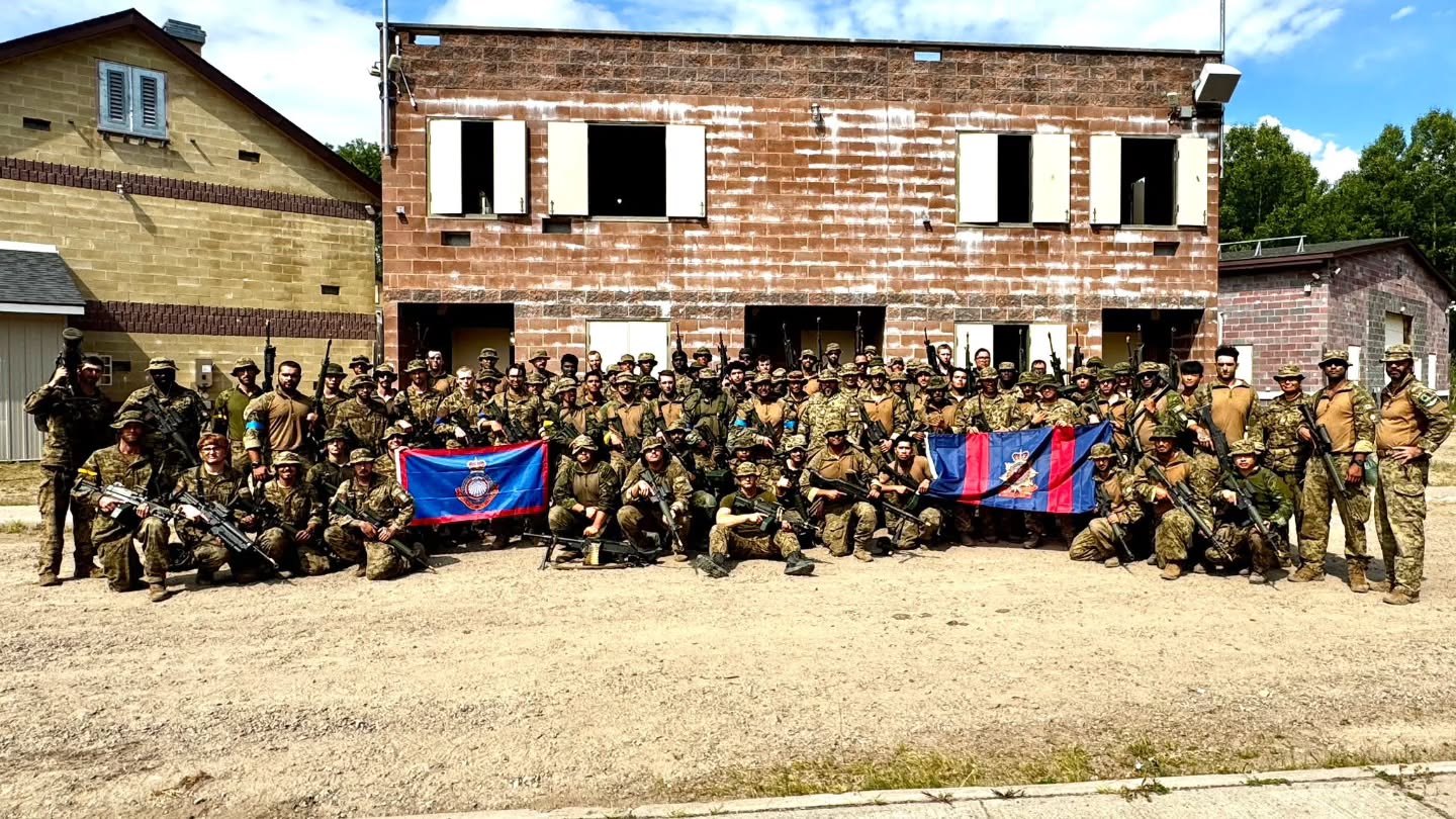 From 15-24 August 2025, members of The Royal Regiment of Canada participated in Exercise STALWART GUARDIAN (Ex SG) at 4th Canadian Division Support Base Petawawa.
Ex SG is an annual event where soldiers from across 32 Canadian Brigade Group gather for a culminating field training exercise to test the skills they learned and developed throughout the summer. The Royal Regiment of Canada formed a composite infantry company with members of The Lincoln and Welland Regiment during Ex SG.
Would you like to know more?
https://linktr.ee/royalregimentofcanada
Du 15 au 24 août 2025, des membres du Régiment royal du Canada ont participé à l'exercice STALWART GUARDIAN (Ex SG) à la Base de soutien de la 4e Division du Canada Petawawa.
L'Ex SG est un événement annuel où des soldats du 32e Groupe-brigade du Canada se réunissent pour un exercice d'entraînement en campagne final afin de mettre à l'épreuve les compétences acquises et développées tout au long de l'été. Le Régiment royal du Canada a formé une compagnie d'infanterie mixte avec des membres du Lincoln and Welland Regiment lors de l'Ex SG.
Vous souhaitez en savoir plus ?
https://linktr.ee/royalregimentofcanada
#CanadianArmy #CanadianForces #CAF #soldier #IchDien #ReadyAyeReady #StrongProudReady #ArméeCanadienne #ForcesCanadiennes #FAC #soldat #IchDien #PrêtsAyésPrêts #FortsFiersPrêts