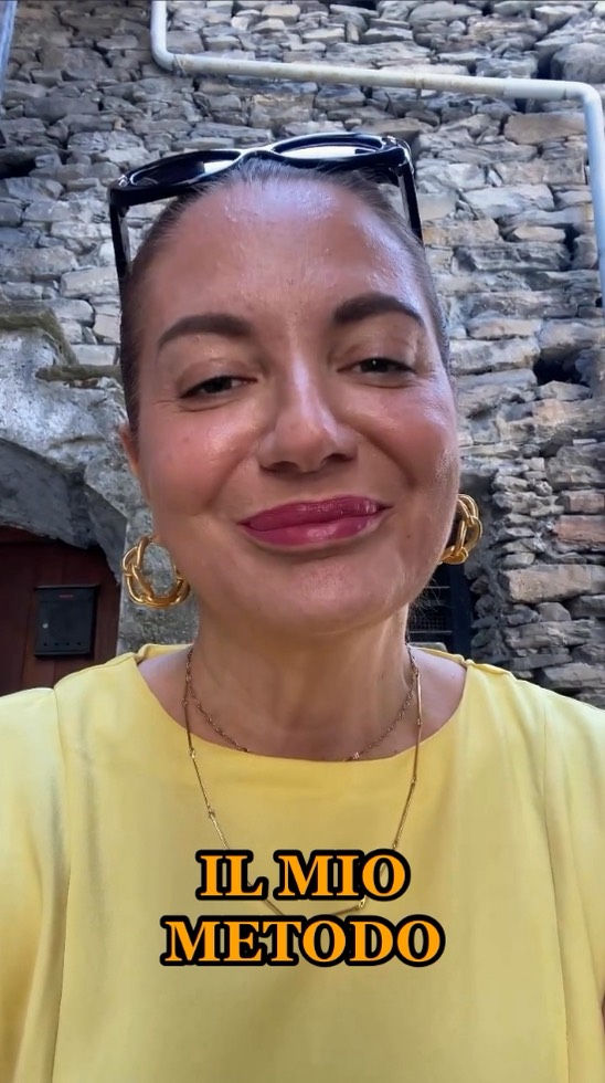 Ogni persona è unica.
E per costruire un percorso di salute davvero efficace non basta “un piano standard”, serve partire dai dati reali.
Le analisi del sangue, insieme ad altri test mirati, possono rivelare informazioni preziose: dallo stato infiammatorio al profilo ormonale, fino alle carenze nutrizionali che possono influenzare energia, metabolismo e benessere generale.
Sono strumenti che ci permettono di capire dove intervenire, quali strategie adottare e, soprattutto, come personalizzare ogni scelta: alimentazione, integrazione, gestione dello stress.
Il risultato? Un programma costruito su misura, che lavora sulle tue necessità attuali e ti accompagna verso obiettivi concreti e misurabili.
Perché il miglior percorso di salute inizia sempre con la conoscenza di sé.
#Salute #Benessere #AlimentazioneSana #Nutrizione #Wellness #HealthyLifestyle #CiboSano #Longevità