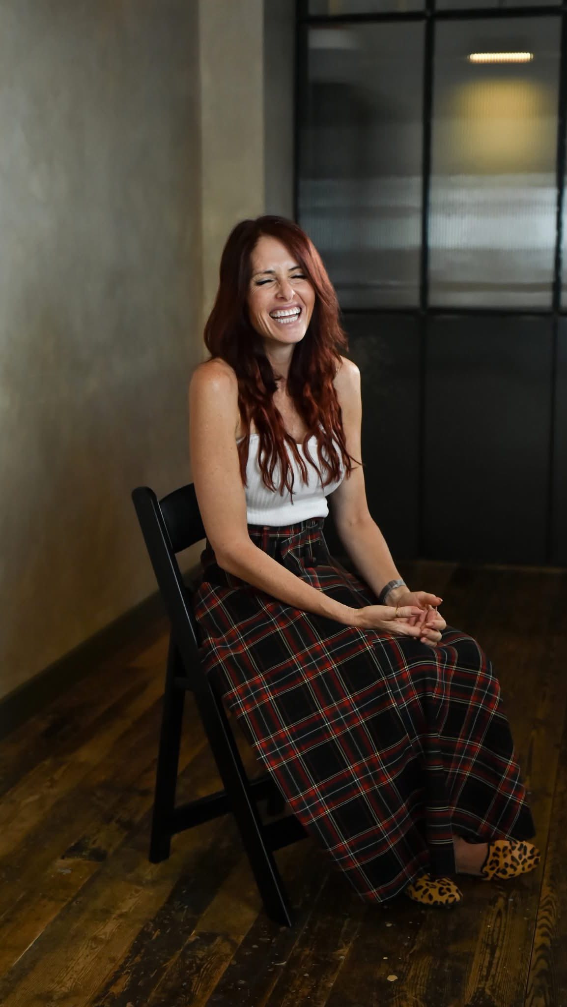 Painting with Light!
♥️🧡
#PhotographyIsLight
#PaintingWithLight
#BrandSoul
#VisualStorytelling
#AuthenticBranding
#WarwickshirePhotographer
#LeamingtonSpaBusiness
#BrandingPhotography
#SoulfulBranding
#LightChaser