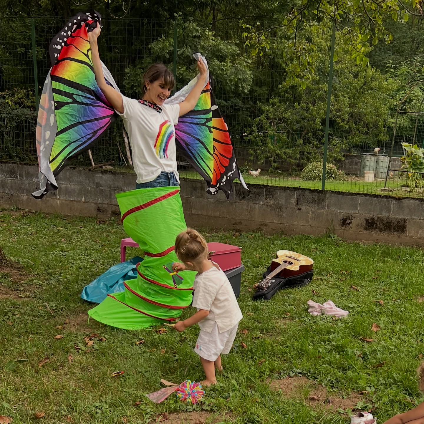 🇮🇹Tutti I grandi sono stati bambini ma pochi di essi se ne ricordano..🐛
🇬🇧 All grown-ups were once children... but only few of them remember it🐛
#corsilanzo #theveryhungrycaterpillar #englishiseasyforchildren #englishiseasyforchildren