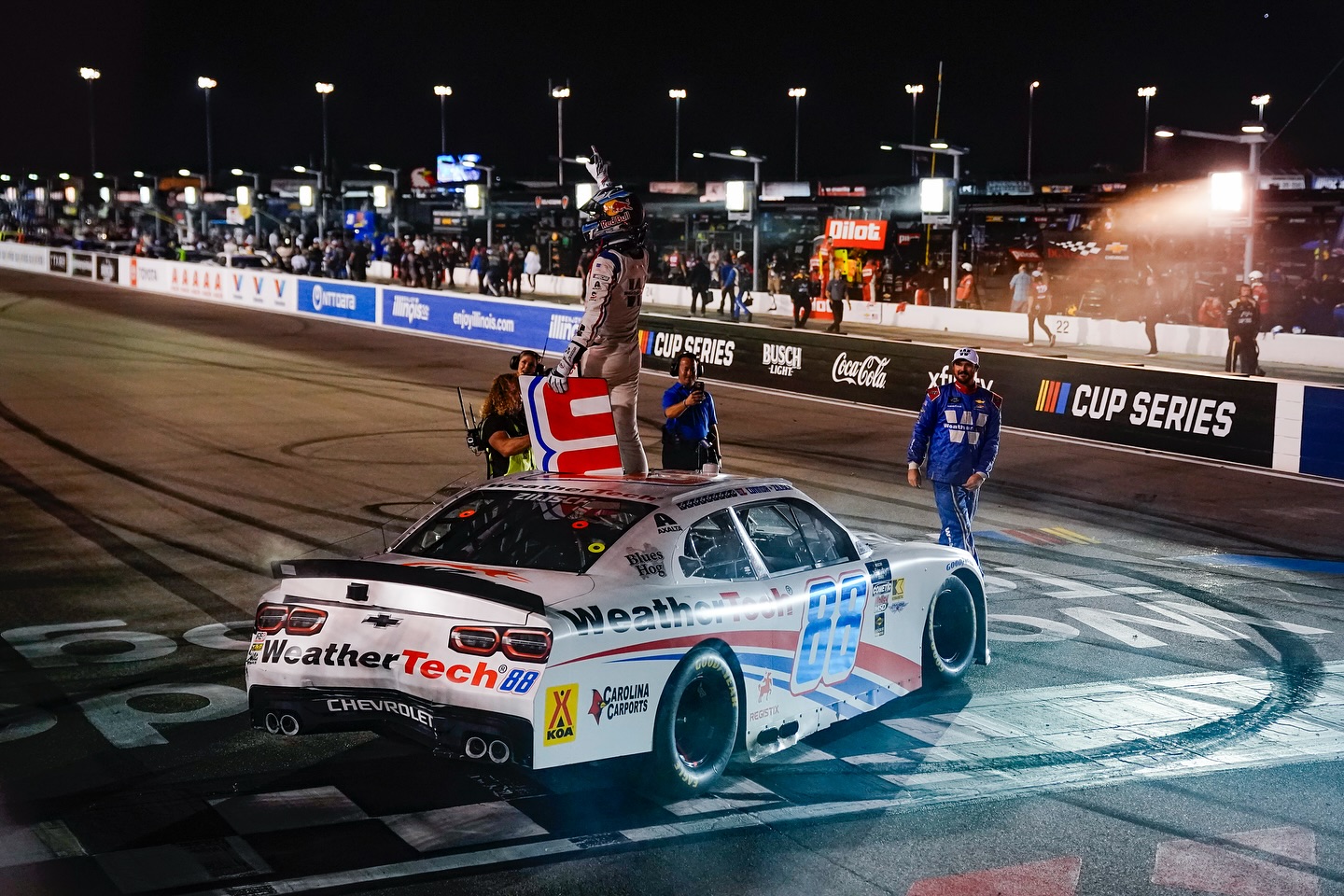 4 wins in a row in St. Louis!!! LFG @weathertech and @jrmotorsports. Regular season champs too!!!