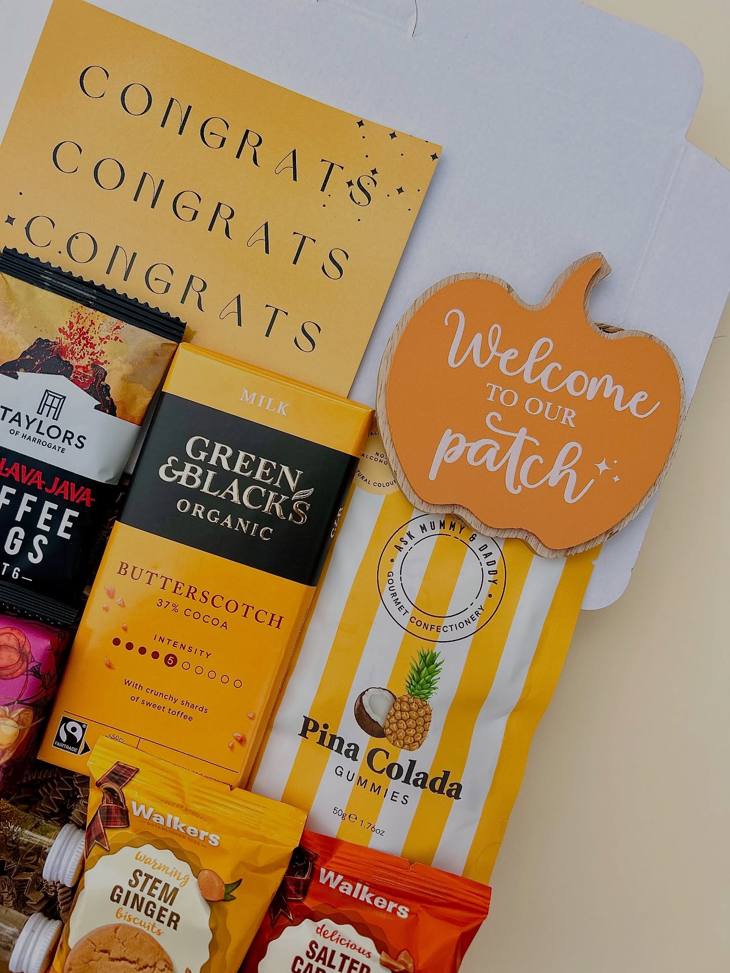 Know someone who just moved? Send a little something by post to say congratulations 🥳 🤩
#newhome #newhomegift #newhomegifts #giftidea #pumpkinpatch #secretgiftguru