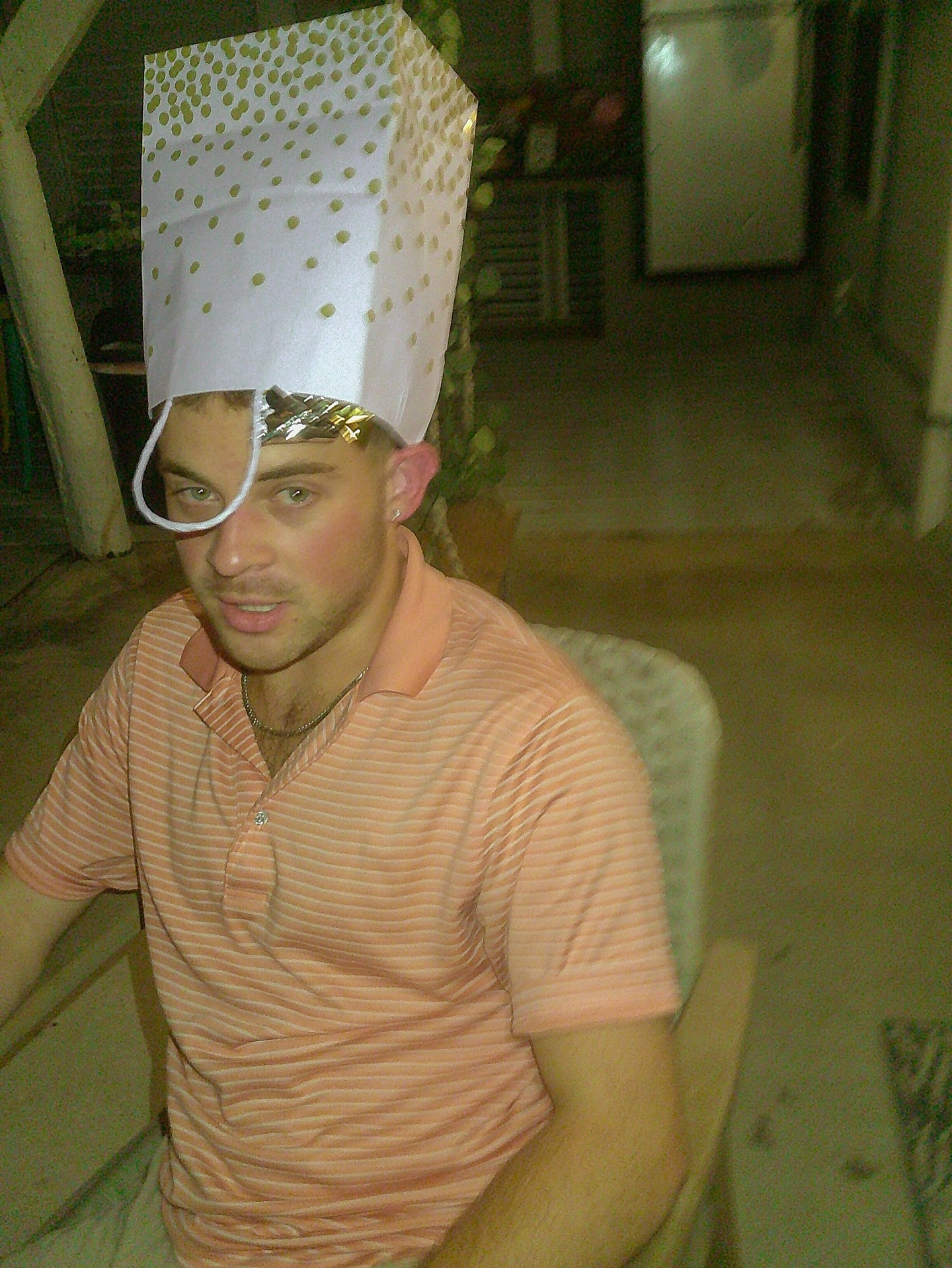 (8/12) yāall know weird?⦠but like the good kind ??