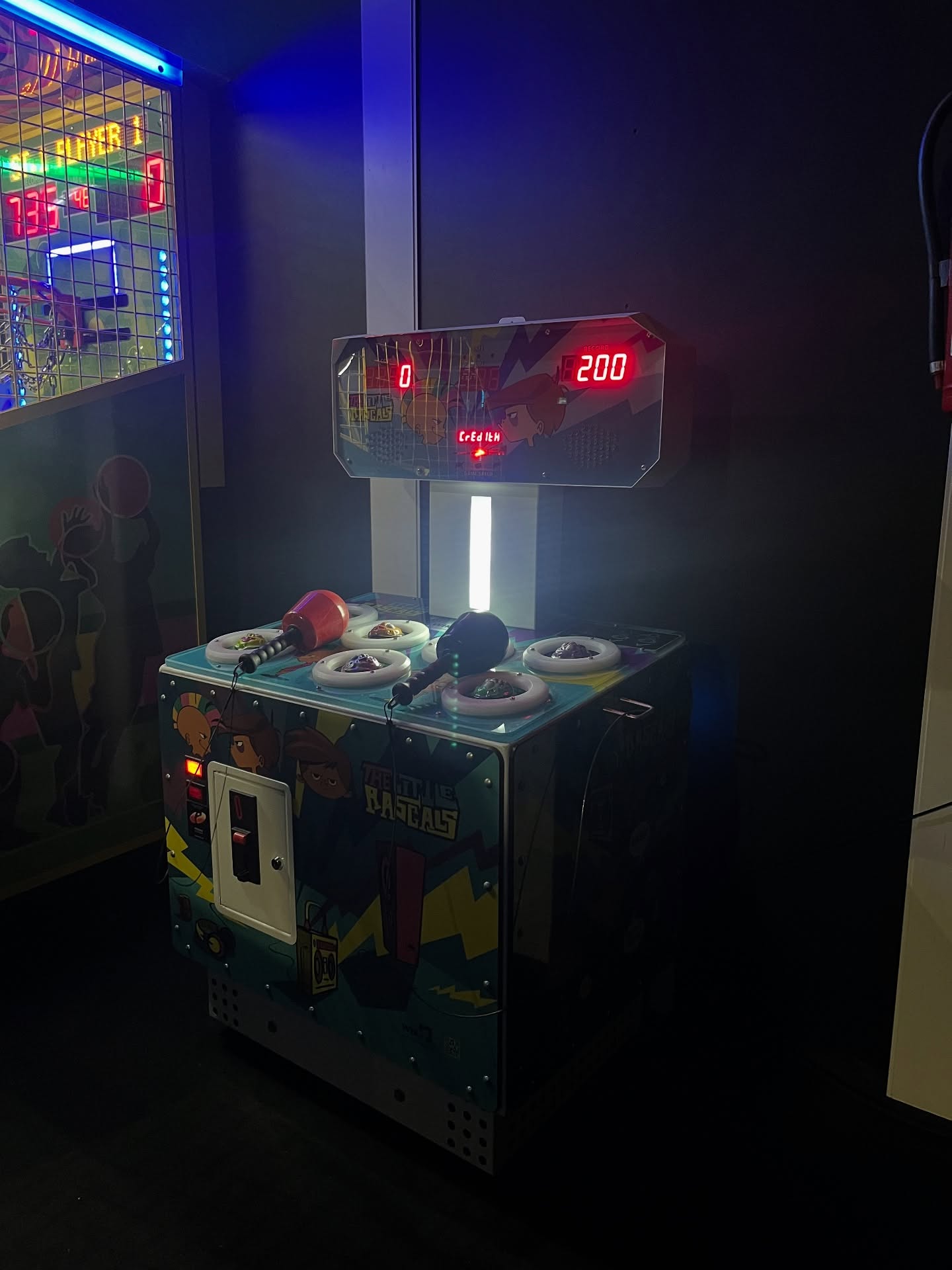 🎮✨ UUTUUS ARCADESSÄ! ✨🎮
Hämptonin pelivalikoima kasvaa taas – tule testaamaan meidän tuorein arcade-hitti ja haasta kaverit paremmuudesta! 🕹🔥