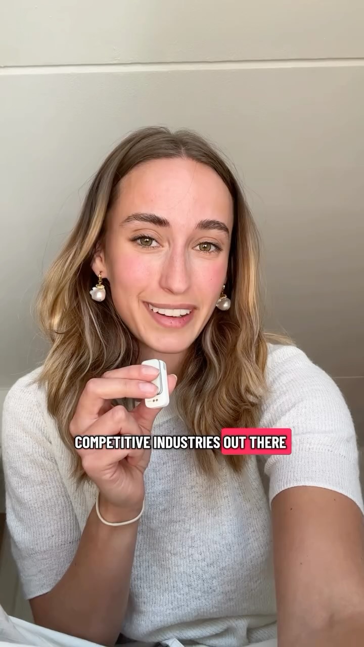 Since starting November Smykker I’ve had a lot of questions regarding a men’s jewellery collection, and I’m finally here to say that the process is officially underway!!
Like with any new collection there are a lot of things that need to be taken into account before the pieces are able to go online, all things I am going to share with you all!
I am hoping you’ll want to follow along for the journey, I promise it’ll be worth it 🤩☀️!!
#smykker #smallbusiness #handmade #mensjewellery