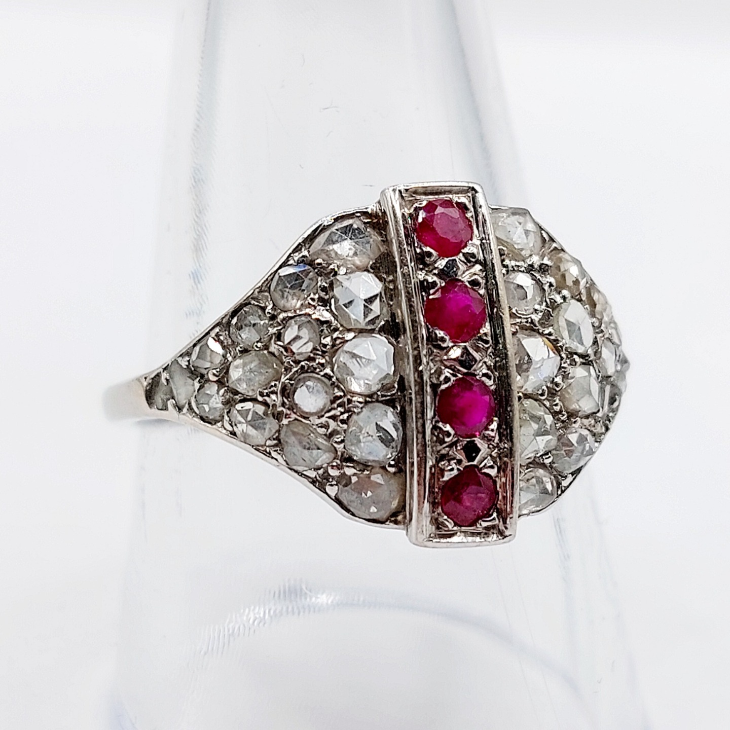 French art deco bombé domed ring 18k white gold set with rubies and rose cut diamonds in a finely crafted setting (circa 1920)
PRICE : 1080€
Magnificent antique French goldsmith work
Size: 61 FR / 9.5 US
Weight: 4.74 g
Head width: 14.4 mm
Micro scratches on the stones
Hallmarks erased by an old sizing
#frenchjewelry #diamond #diamondring #antiquering #victorian #victorianring #marquisering #augustusjewels #vintagering #daisyring #daimondhaloring #toietmoi #toietmoiring #baguetoietmoi #oldminecut #frenchjewelry #oldminecutdiamond #rosecut #rosecutdiamond #omcdiamond #oldminecut #oldminecutdiamond
