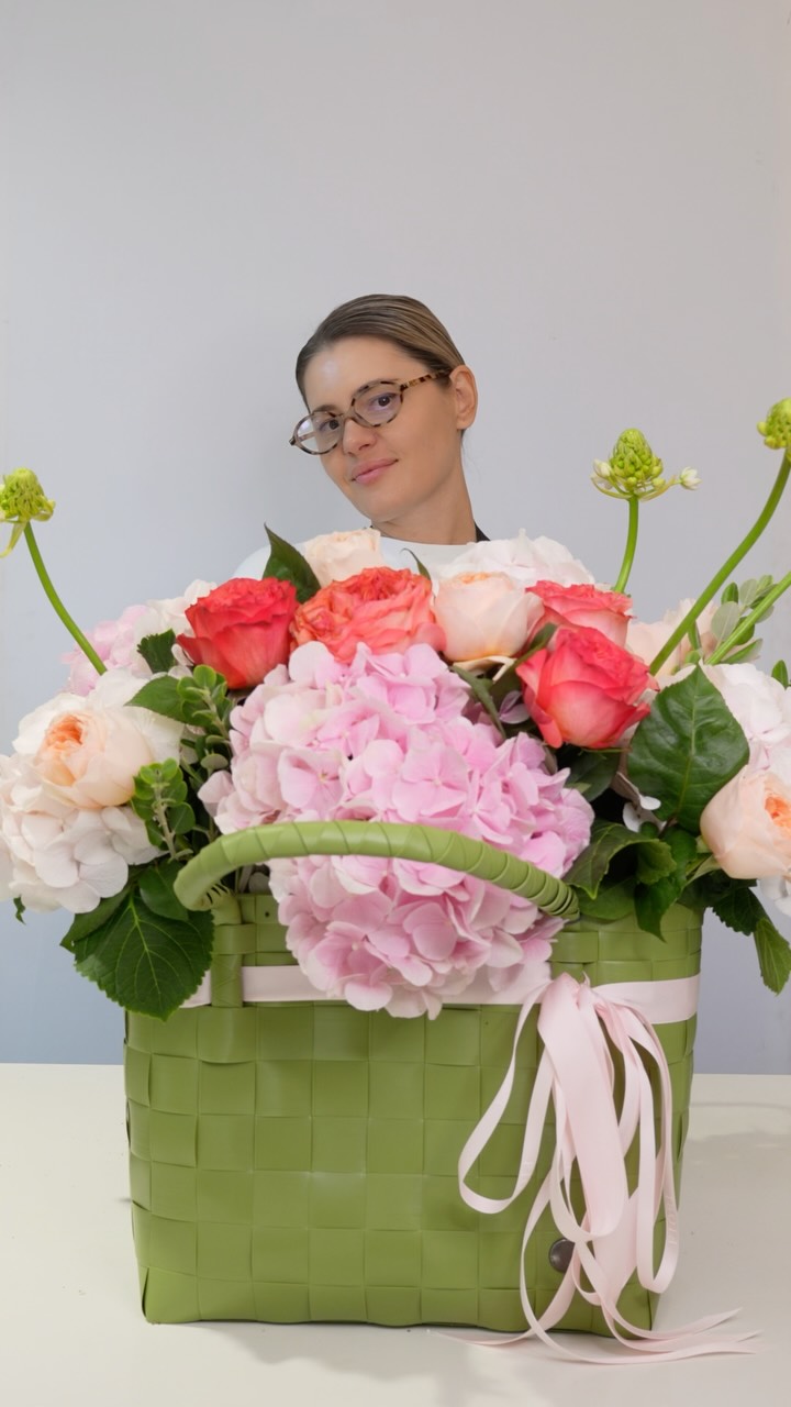 Unglaubliche Blumenkreationen in der Tasche –
perfekt in jeder Jahreszeit.