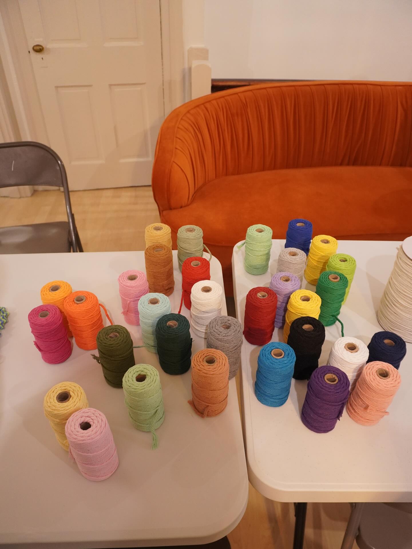 In case you missed it, we had Zach ( @macrame_plantdad )come to TRB and hold a craft night for macrame night.
We had such a great time with all of our friends learning how to make keychains and sharing some fun gossip. Hopefully, we can have Zach back in the spring to help us all make plant holders for our winter plant propagations.
Craft nights are a small event that we will be running regularly. Typically they will have a $20 fee to cover the cost of craft. They’re not limited to TRB clients, so please bring a friend!
We all need a place to meet up, try new things and meet new people in a cozy way.
@macrame_plantdad @seesamcut