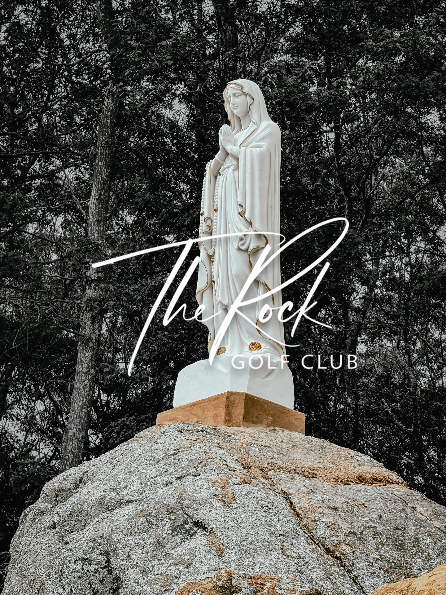 🙏⛳️ A new landmark now graces the 9th hole at The Rock Golf Club.
Perched high on the rock overlooking from the highest points of the course, this statue of the Blessed Mother brings a moment of peace and reflection as players make the turn.
Whether you stop for a prayer, a deep breath, or simply a second to take in the view, it’s a reminder that golf is about more than just the game — it’s about presence, gratitude, and tradition.
#TheRockGolfClub #9thHole #CourseLandmark #LongIslandGolf #GolfCommunity