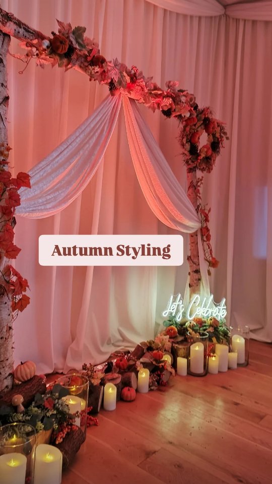 Autumn Weddings have arrived 🍁
And I'm loving it! They have unique kind of beauty, blending romance with the richness of the season. Cozy candlelit receptions, and rustic harvest-inspired decor—add charm and intimacy. There’s a sense of quiet magic in autumn, a feeling of transformation and new beginnings that makes a wedding in this season feel both timeless and deeply meaningful.
#autumnwedding #autumndecorations #autumnweddingcolours