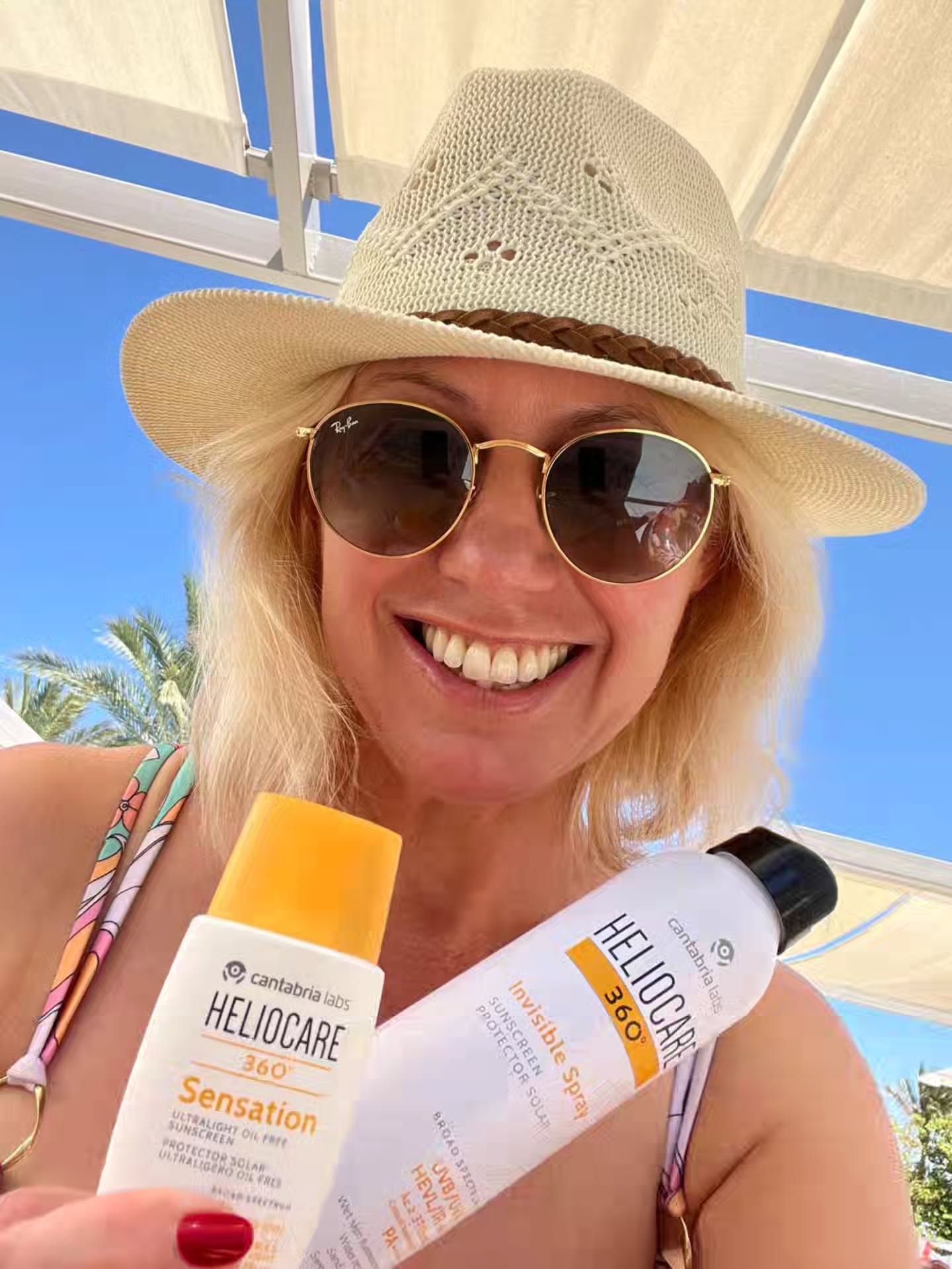 While we’re all stuck under grey skies this week, lucky Dr. Hayley has swapped the gloom for golden sunshine on her holiday in Egypt! Of course, she’s keeping her skin glowing and protected with her go-to Heliocare 360° ☀️
It might not feel like SPF season back here at home, but here’s the secret: your skin needs daily protection all year round — yes, even under clouds! 🌦️
So, whether you are jetting off for last of the summer sun or braving the British drizzle, don’t forget to show your skin some love with Heliocare 360°.
Your future skin will thank you 🙌
•
•
•
#spf #protection #spfprotection #skinsupport #antiage #suncream #spfskincare #heliocare #summerholidays #keepprotected #skintips #skindoctor