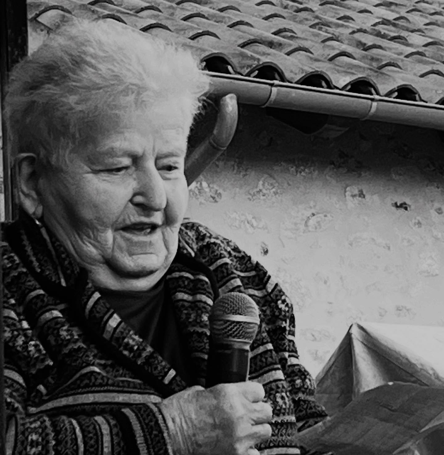 Cochon & houblon!! ๐ฝ๐ปMerci ร la belle รฉquipe de la Maison Laborie de nous avoir rรฉunis ร Saint-Saury, au cลur de la chรขtaigneraie cantalienne, pour mettre en avant non seulement leurs productions charcutiรจres dโexception mais aussi le cลur dโun village, nos traditions et les valeurs de la ruralitรฉ illustrรฉs par Georgette, la mรฉmoire du zincโฆ
#MaisonLaborie #cantal #cochonailles #artisanatfrancais #cratr #bieresartisanales #auvergne #tradition #bierelocale