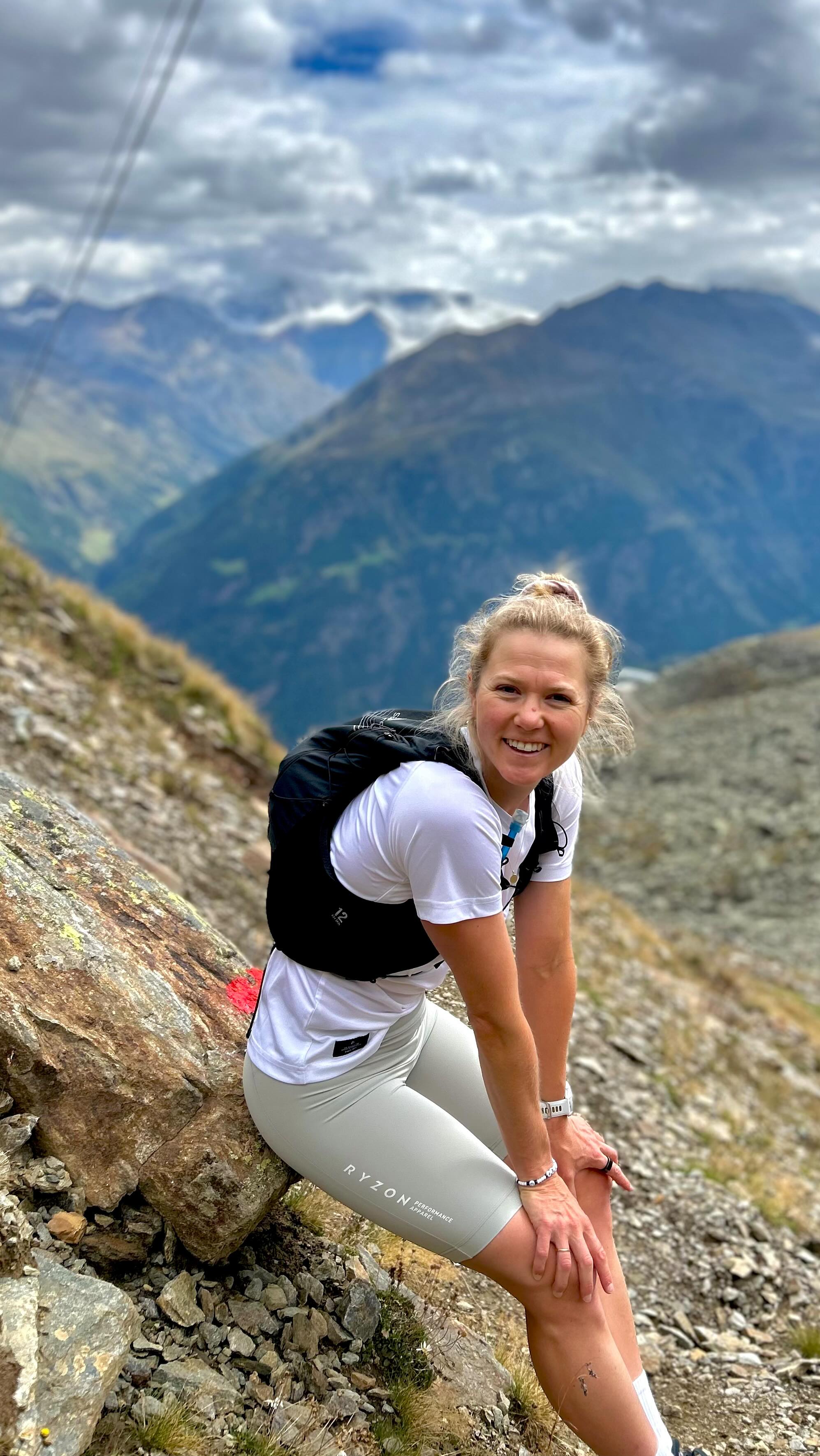 Viele denken, mehr Training bringt automatisch mehr Fortschritt. Doch genau hier liegt der Fehler: Dein Körper wird nicht während des Trainings besser, sondern in der Regeneration danach. 💤
Ob Schlaf, aktive Erholung oder gezielte Maßnahmen – Regeneration ist oft effektiver als noch eine weitere Trainingseinheit.
👉 Gönn dir Pausen, um langfristig mehr Leistung und Gesundheit rauszuholen.
#training #regeneration #wanderlust #coaching