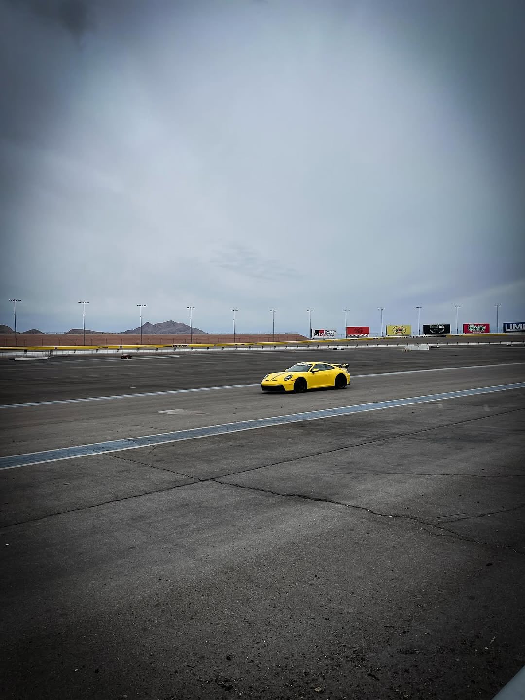 Racing #repost
@aboveandbeyond_creative
▪️
▪️
▪️
VIP Concierge Hosting In Las Vegas!
@myvipvegas