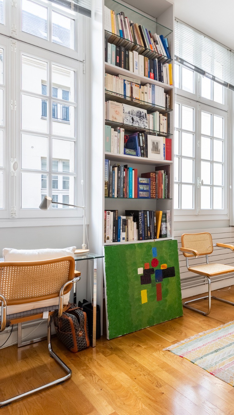 ✨ Looking for the perfect spot to work remotely in Paris? ✨
This week, we have selected 10 apartments with dedicated workspaces that combine comfort, style, and productivity 🖥️🏡
From cozy hideaways for two to spacious family-friendly stays, here’s our top selection 👇
🏠 Jean Jaurès – Spacious & luxurious | 6 guests | 3 bedrooms | Paris 19
🏠 Lecourbe 22 – Practical & functional | 6 guests | 1 bedroom + sofa bed | Paris 15
🏠 Montgolfier – Ideal for 2 | Paris 3
🏠 Didot 5D – Cozy & bright | 4 guests | 1 bedroom + sofa bed | Paris 14
🏠 Saulnier – Cozy & central | 4 guests | 2 bedrooms | Paris 9
🏠 Archive 36 – Luxurious & spacious | 8 guests | 3 bedrooms | Paris 4
🏠 VH119 – Comfortable with a balcony | 4 guests | 2 bedrooms | Paris 16
🏠 Ponthieu – Elegant & spacious | 8 guests | 4 bedrooms | Paris 8
🏠 Lalo – Cozy & quiet | 2 guests | Paris 16
🏠 Lecourbe 31 – Perfect for solo or couple stays | 2 guests | Paris 15
💡 High-speed wifi, desks, natural light, and beautiful interiors – everything you need to stay focused and enjoy the city.
👉 Write to us at info@evengestion.com to find your perfect spot.
#evengestion #realestate #parisstay