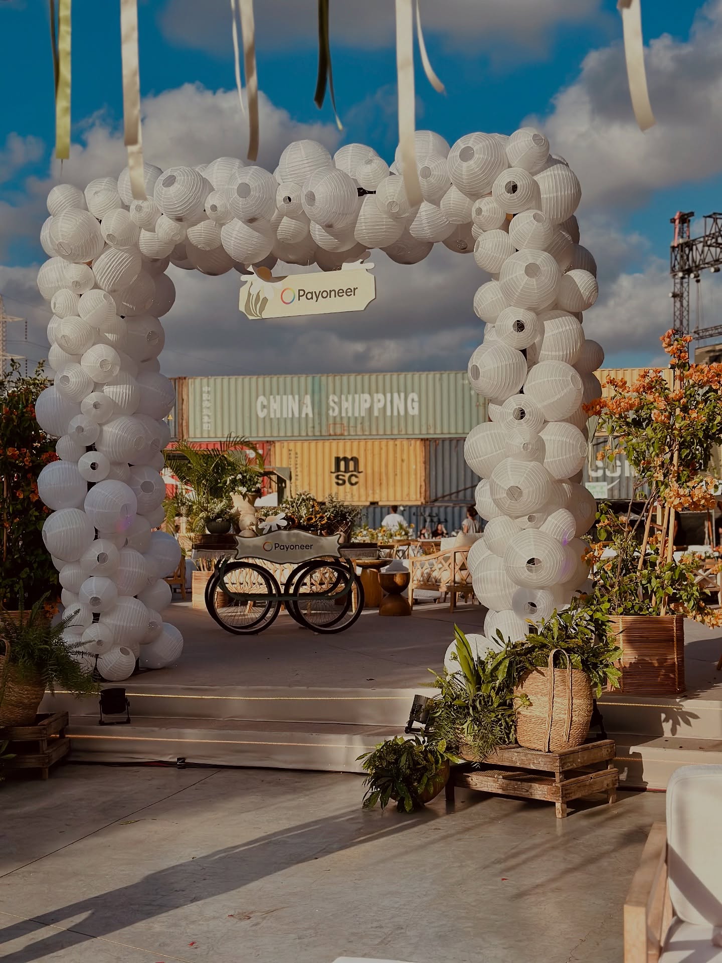 Let’s celebrate together and feel alright 🌟 @lifeatpayoneer פותחים שנה טובה 🙏🏼🙌
Production: @soncoevents