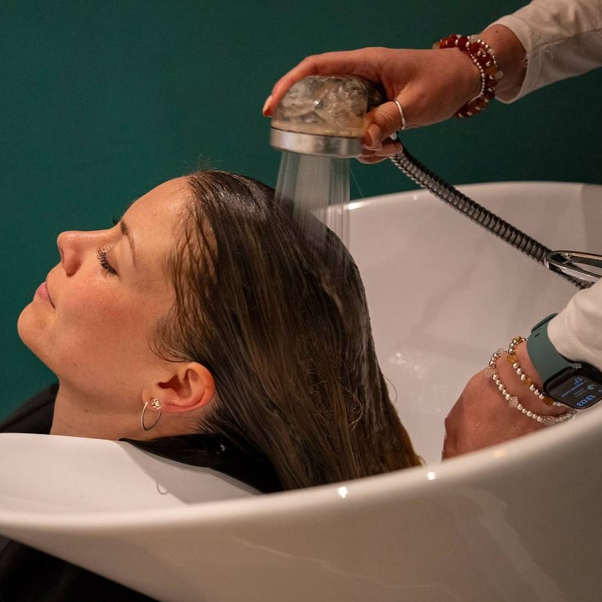 ✨ Treat your hair to a little extra love ✨
We offer in-salon hair treatments starting from just £24, the perfect add-on to your appointment.
🌿 Mango & Basil – hydration boost
🍁 Maple & Pecan – repair & strength
✨ Cinnamon & Date – nourishing + colour save
💎 Olaplex – bond repair & protection
Healthy, shiny hair starts here – simply add your chosen treatment when booking 💛