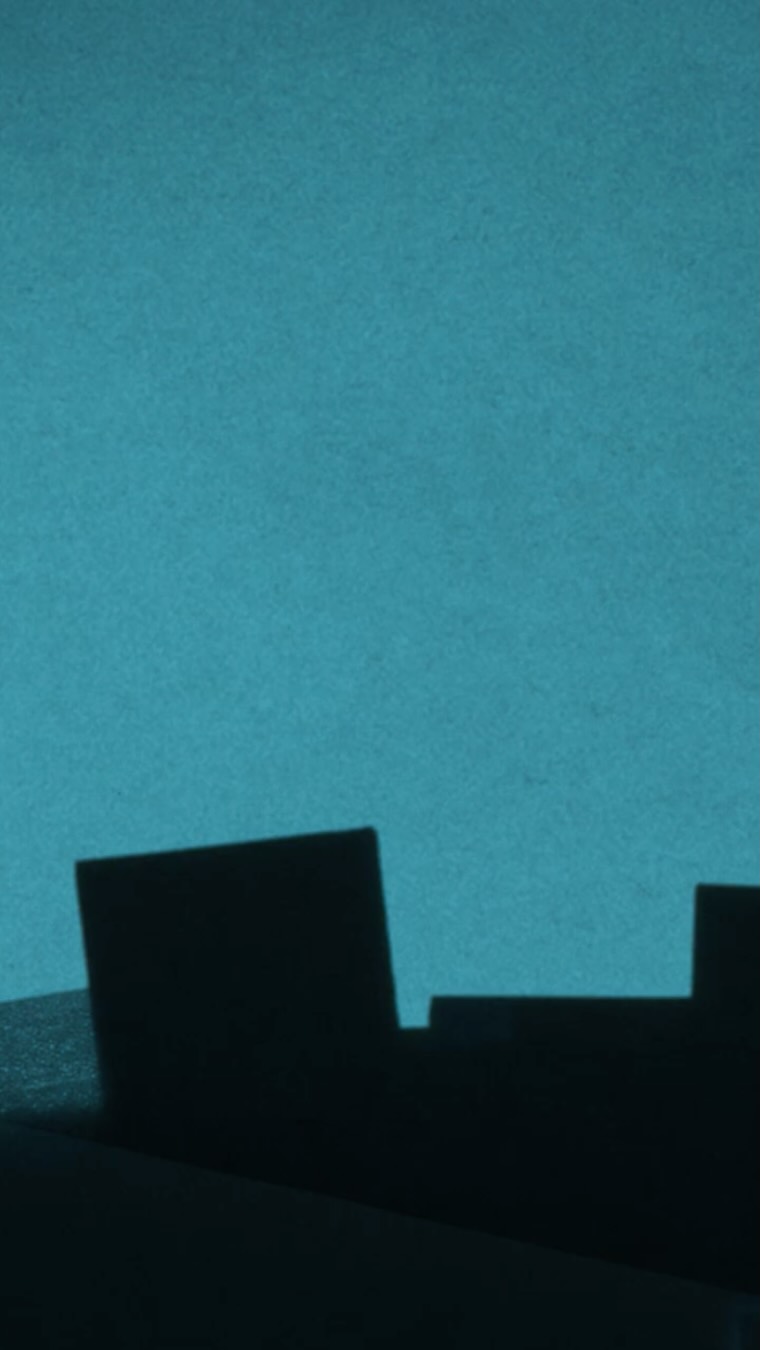 A twisting tale needs an even more twisted score.
Listen to the full ‘Unwell Woman’ score (directed by @daniella_devinter ) via the links in my bio!