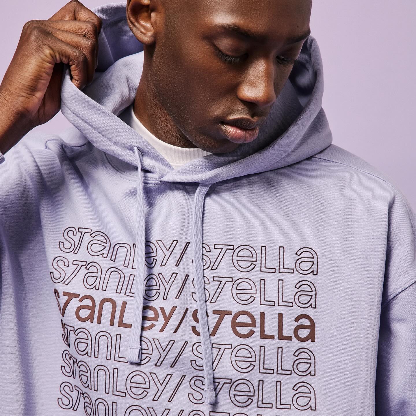 The new violet colour in the Stanley Stella range is lovely, works well with the burgundy/brown print too!
.
.
#autumn #winter #stanleystella #wearstanleystella #clothing #tshirts #clothing #printers #decorators #silkscreen #screenprinting #ink #colour #print #embroidery #directtofilm #directtogarment #product #garment #tshirt #hoodies #screenprintinglife #sweatshirt