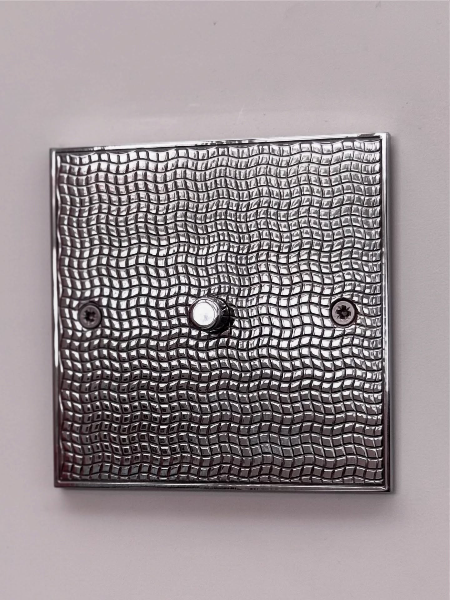 Retrouvez-nous au salon @maisonetobjet qui a lieu du 4 au 8 septembre au parc des Expositions de Villepinte !
➡️ Hall 5A - Stand J140 / G143.
#6ixtes #6ixtesinterrupteurs #interrupteur #ateliersdefrance #savoirfaire #artisanat #artisans #maisonetobjet #decorationinterieur #decoration #interiordesign #interiordecor #homedecor #design
#knowhow #craftmanship #homedesign
#maisonetobjet2025 #faitenfrance #madeinfrance