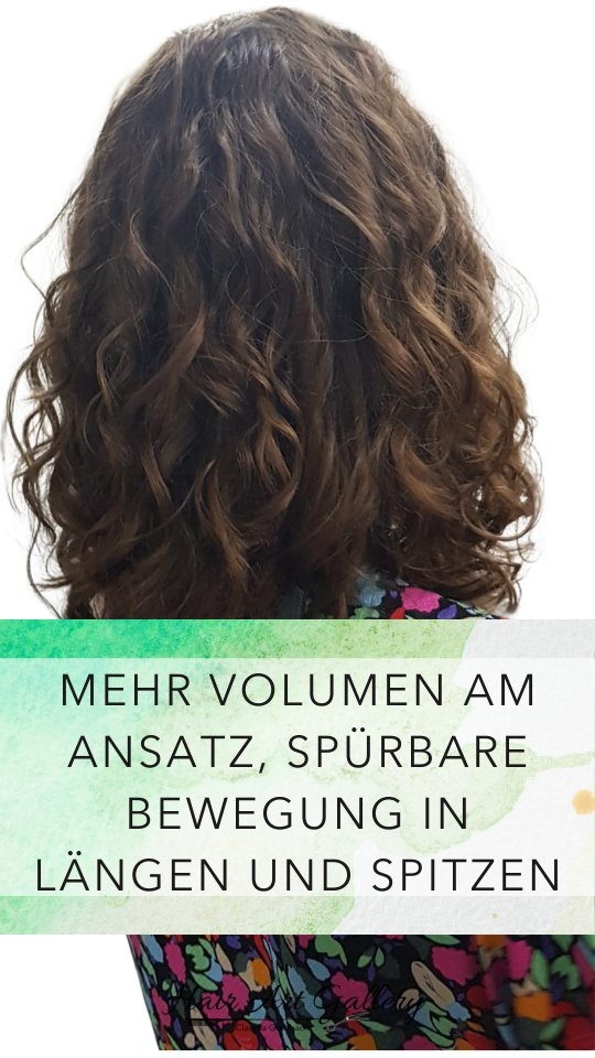 Mehr Volumen am Ansatz, spürbare Bewegung in Längen & Spitzen
und deine perfekte Locke – mit CurlyDoo Dauerwelle. 💫✨
Langanhaltende, heraus wachsende Locken, auf deine Haarstruktur abgestimmt. 💕
Du wirst seine Bewegung im Haar lieben. 🤩
#CurlyDoo #DauerwelleNeu #VolumenAmAnsatz #BewegungImHaar #LockenLiebe #PerfectCurls #HairTransformation #VolumenPur #CurlRevolution #HairGoals