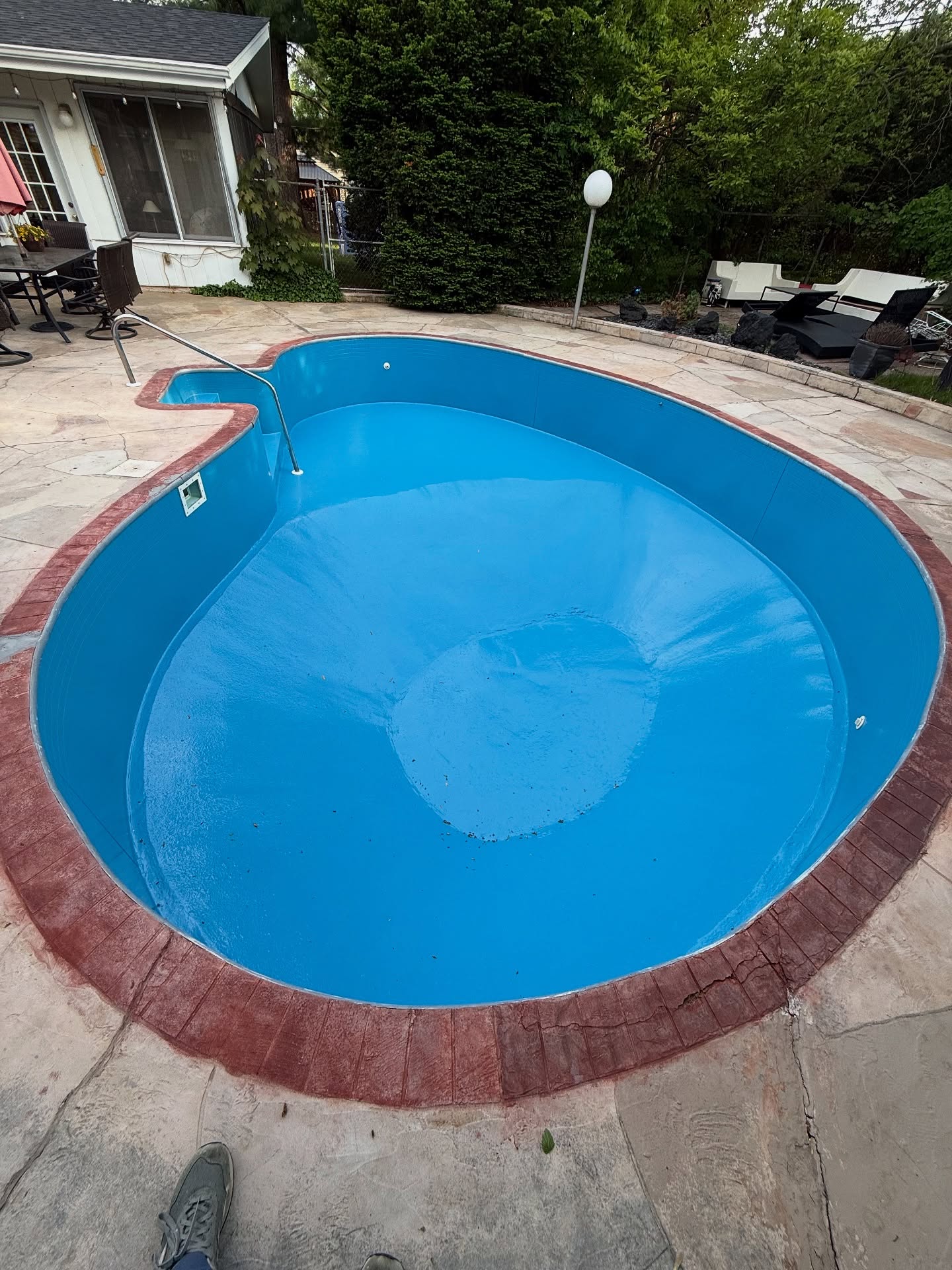 Pool project we took on early in the summer. Great client who insisted to work with Guardian. Speciality products require specialization. Lot of companies wouldn’t take a project like this on, but thankful for talented teammates and we were able to execute and deliver. Shoutout to Gabe and Landen and Izzy who assisted here. #painting #guardian #valparaisorealtor #valparaisorealestate #northwestindiana #poolpainting