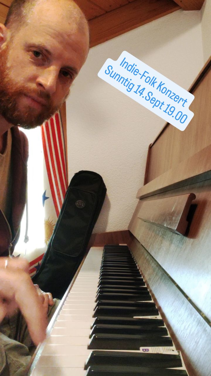 Salü zämä!
Juhuii, es geht wieder los!
Das erste Werkstattkonzert dieser Saison steht vor der Tür! Und zwar in schon bald
*Saije*
Sonntag 14. September
Türe 18:30
Konzert 19:00
Holzbildhauerei im Stadtufer Lichtensteig
Kollekte
Buffet
*Anmeldung erforderlich, Plätze begrenzt*
Anmeldung an info@christinahollenstein.ch
Saije ist ein Indie-Folk-Duo aus Australien. Ihre Lieder gehen tief; mitreissende, gefühlsvolle Melodien, dynamischen Gitarrenlinien verbunden mit reizvoller Lyrik. Durch Multitasking kreieren die beiden einen vollmundigen Klang, angereichert mit den Aromen ihrer Reisen rund um die Welt.
Hört selbst:
https://youtu.be/vUM_IebfYgg?feature=shared
https://youtu.be/9UU8oKe_kww?feature=shared
Wir freuen uns auf zahlreiche Anmeldungen und einen wunderschönen Konzertabend mit Euch!
Falls ihr was ans Buffet beisteuern wollt, gerne melden.
Elias & Christina
aus dem ausnahmsweise warmen Stadtufer ;)