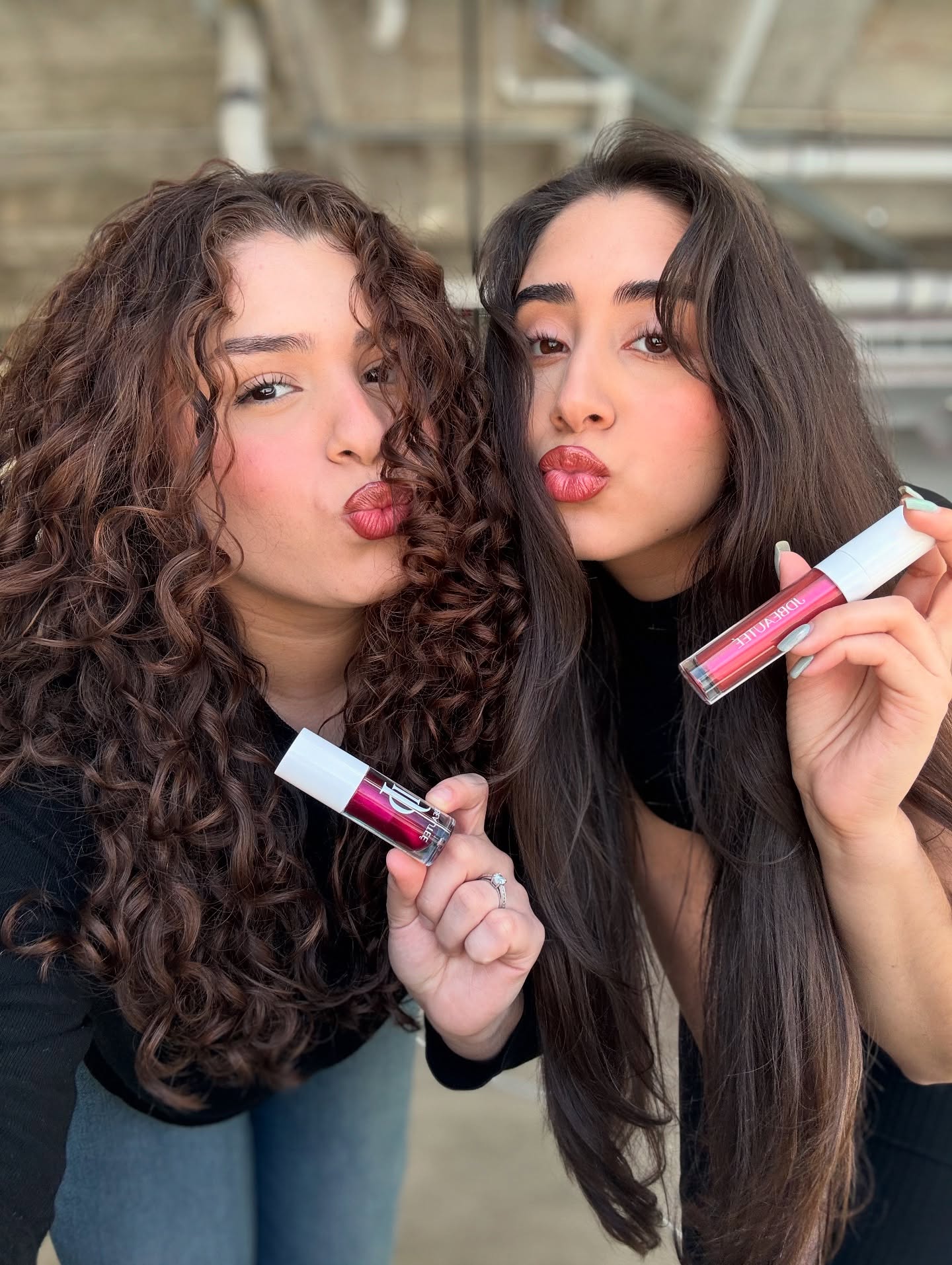 👯♀️ Double the sisters, double the gloss, double the hydration 💋
Because what’s better than one JD Beauteé lip? TWO — our gloss + lip oil duo that keeps your pout juicy, soft, and oh-so-shiny all day long 💄
From sisters to besties to solo glam moments, one thing’s for sure: hydrated lips are always in style ✨
💗 Which one are you grabbing first — gloss or oil? (or are you a BOTH kind of babe? 👀)
Tap the link in bio & shop your Jdbeauteé lippies now! 🛍️
use code: save15 for 15% off your entire purchase
#jdbeautee #lipglosswholesale #lipglossobsession #lipglossmixing #lipglossmaker #lipglossline #explorepage #lipglossbase #lipgloss #lipglossfilling #lipglossislife #lipglossswatches #lipglossmixingvideos #lipglossispoppin #lipglossfilling