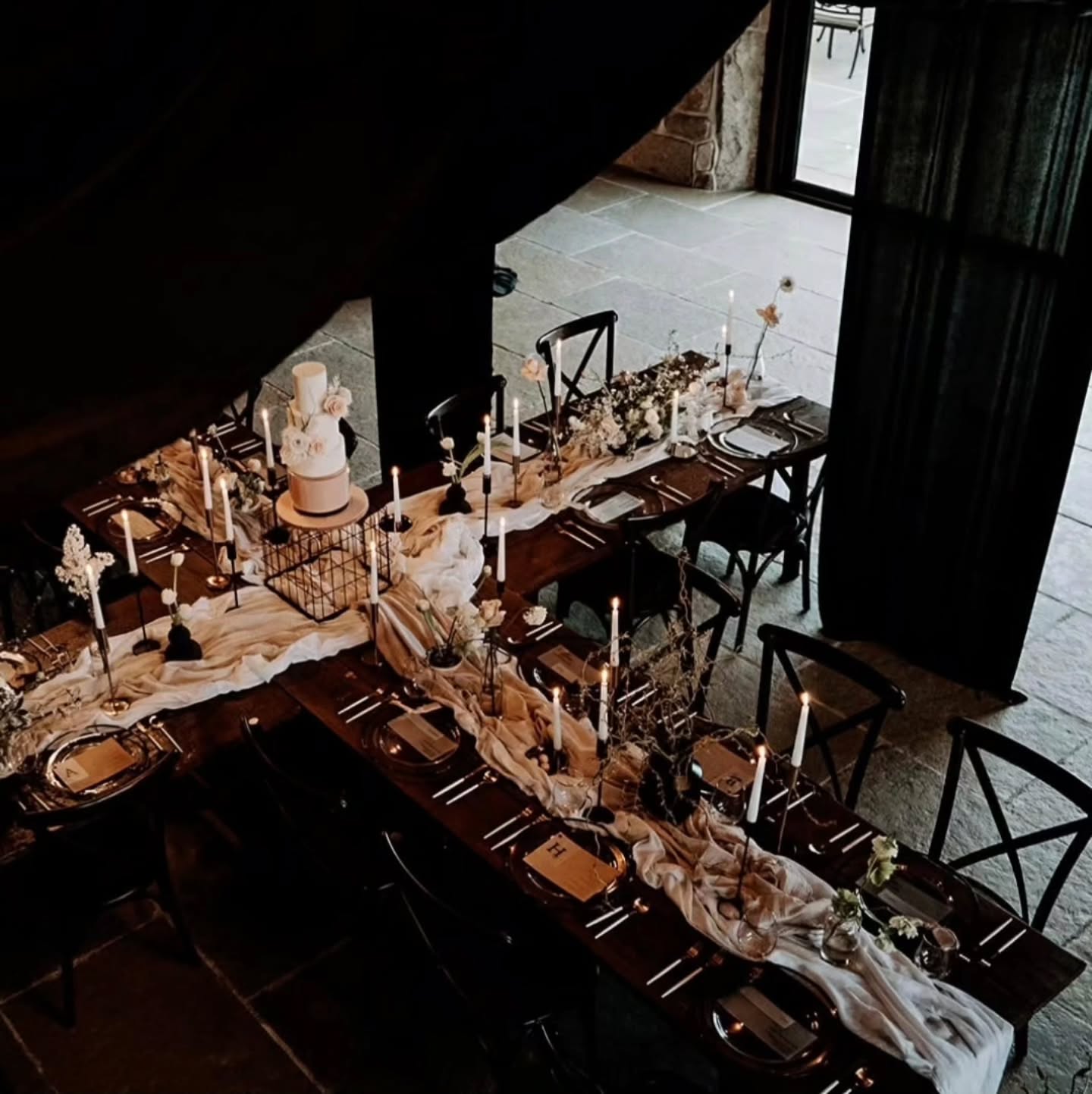 THE KISS-CROSS.
Yes, that's exactly what I called it all those years ago. A beautiful way to play with your table, this one seats 20 guests, so is perfect for an intimate affair, though still holds its grandeur with all its beautiful linens, florals, crockery, stationery & let's not overlook the candles or edible centre piece!
Creating & Curating since 2006.
Creative Team:
Concept, styling & stationery @junie_poonie
Photography & Videography @wearethe_jamess
Florals @runningwithwolvesflorals
Cake @tspcakes
Venue @thewillowmarshfarm
Draping & Fabrics @boomtingbunting
Dresses @lavellebridalcouture designer @dandolondon
Suit @nigeljames9461
H&MUA @glam_and_styling_by_sophie
Tableware @blacksaucerstableware
Hair Accessories @devotedbyjessicajordan
Models @thatsmithguy and @jasclarkey