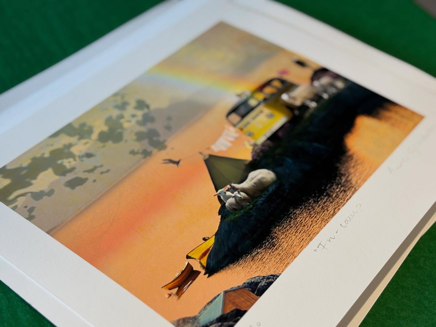 Mange nye kunstverk fra ANNE GUNDERSEN er kommet!
Velkommen innom oss i helgen. Vi har et stort utvalg av kunst fra Anne.
Åpent/
Lørdag 10-16
Søndag 12-16
•
@artbyagu @gallerinord @tromsosentrum #annegundersen #søndagsåpent