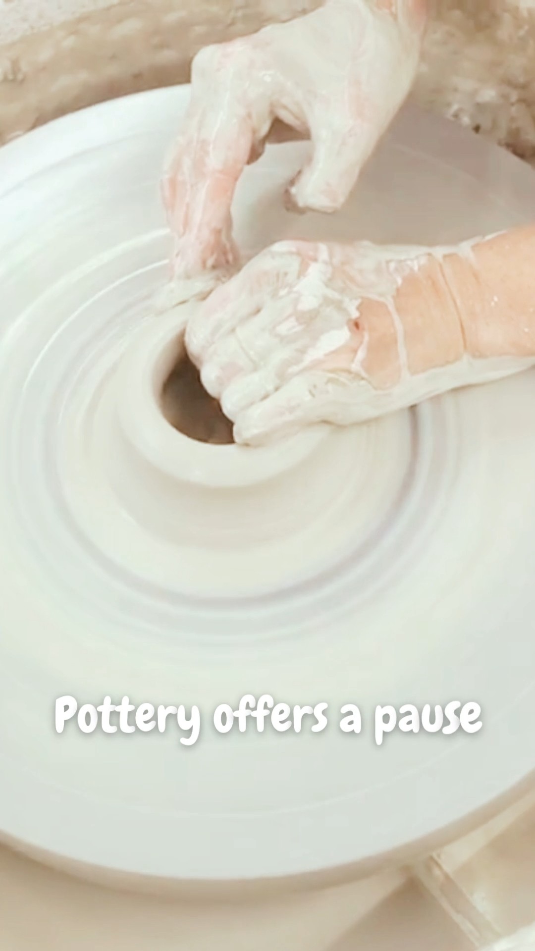 September always feels like a fresh start. 🍂
The kids are back to school, routines shift, diaries fill up again… and life speeds up.
Pottery offers the pause button. 🏺✨
It’s time to focus, slow down and reconnect, when your hands are muddy and your mind is in the moment.
Our September courses in wheel throwing and handbuilding are designed to be:
✔️ Relaxed & beginner-friendly
✔️ A mindful reset after a busy summer
✔️ A creative space that’s just for you
📍 Courses are running this September at Ashbourne, Loughborough, Macclesfield & Peak Village
🕘 Day and evening options available
🎟 Tap the link in bio to book your spot today.
@peakshoppingvillage
#PotteryForWellbeing #MindfulMaking #PotteryCoursesUK #TheClayrooms #LearnPottery #WheelThrowing #HandbuildingCourse #PotteryClassesUK #HandsOnCreativity #PotteryCommunity #Mindfulness