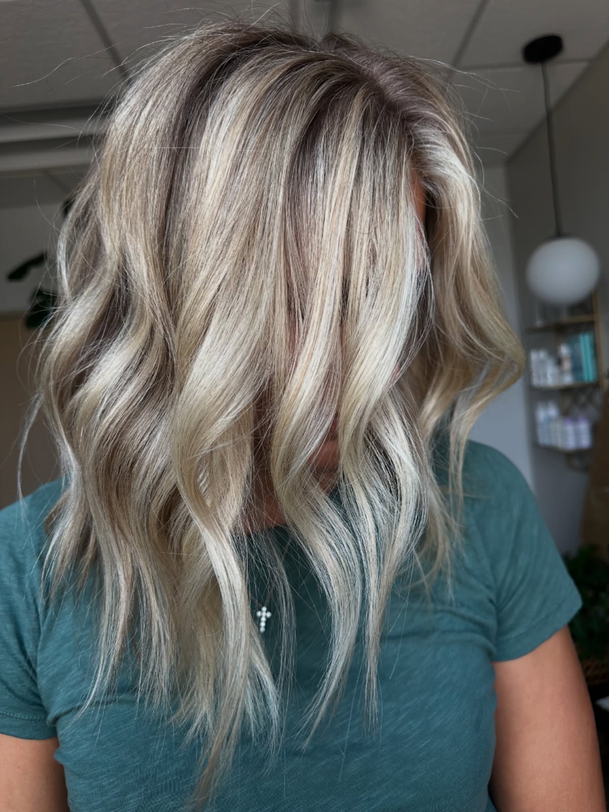 💜
#dimensionalblonde #livedinhair #napervillestylist #blondespecialist ecialist